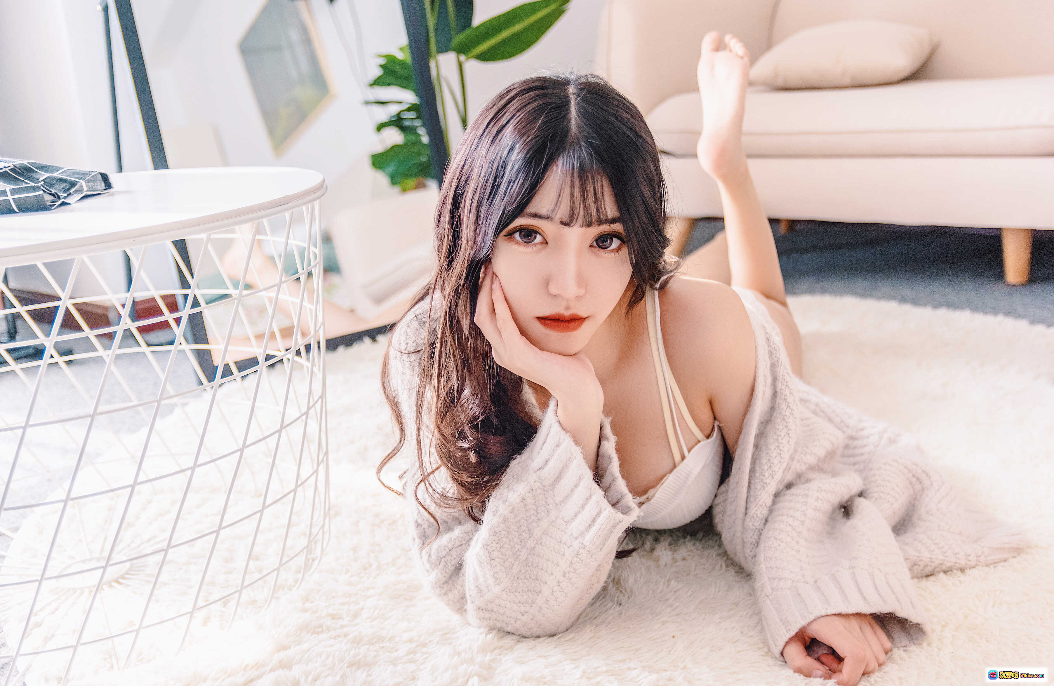 图片[2] - Kettoe NO.009 心动之时 白色吊带长发美女 室内柔光写真 12P高清图集 甜美性感私房照 - 就要吻