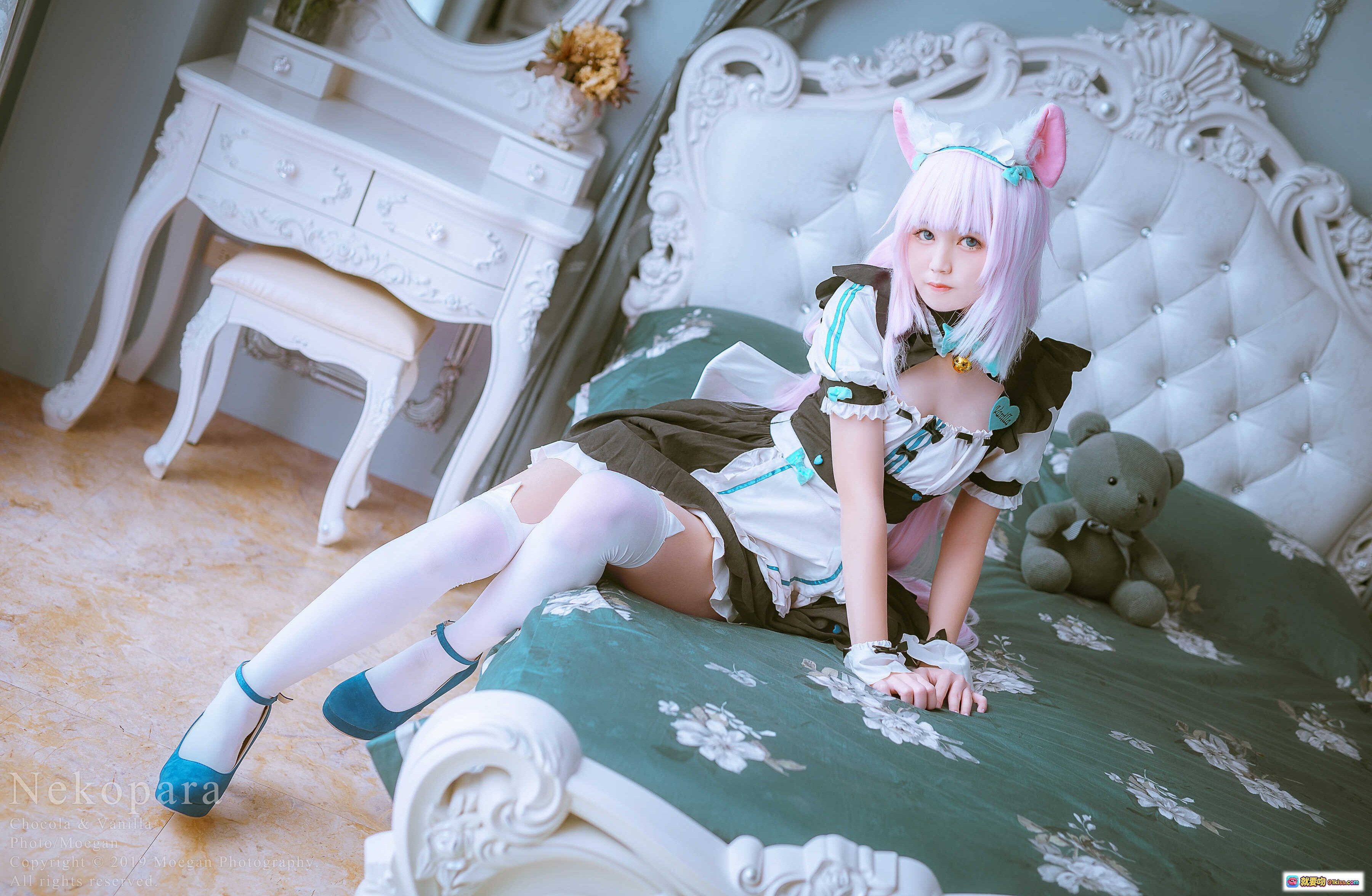 图片[6] - NO.005 鈴鈴Yakira×ネコぱら Cosplay 甜蜜接吻 双人女仆装 粉紫发色 情侣互动 萌系写真 二次元美少女 拍摄花絮 - 就要吻