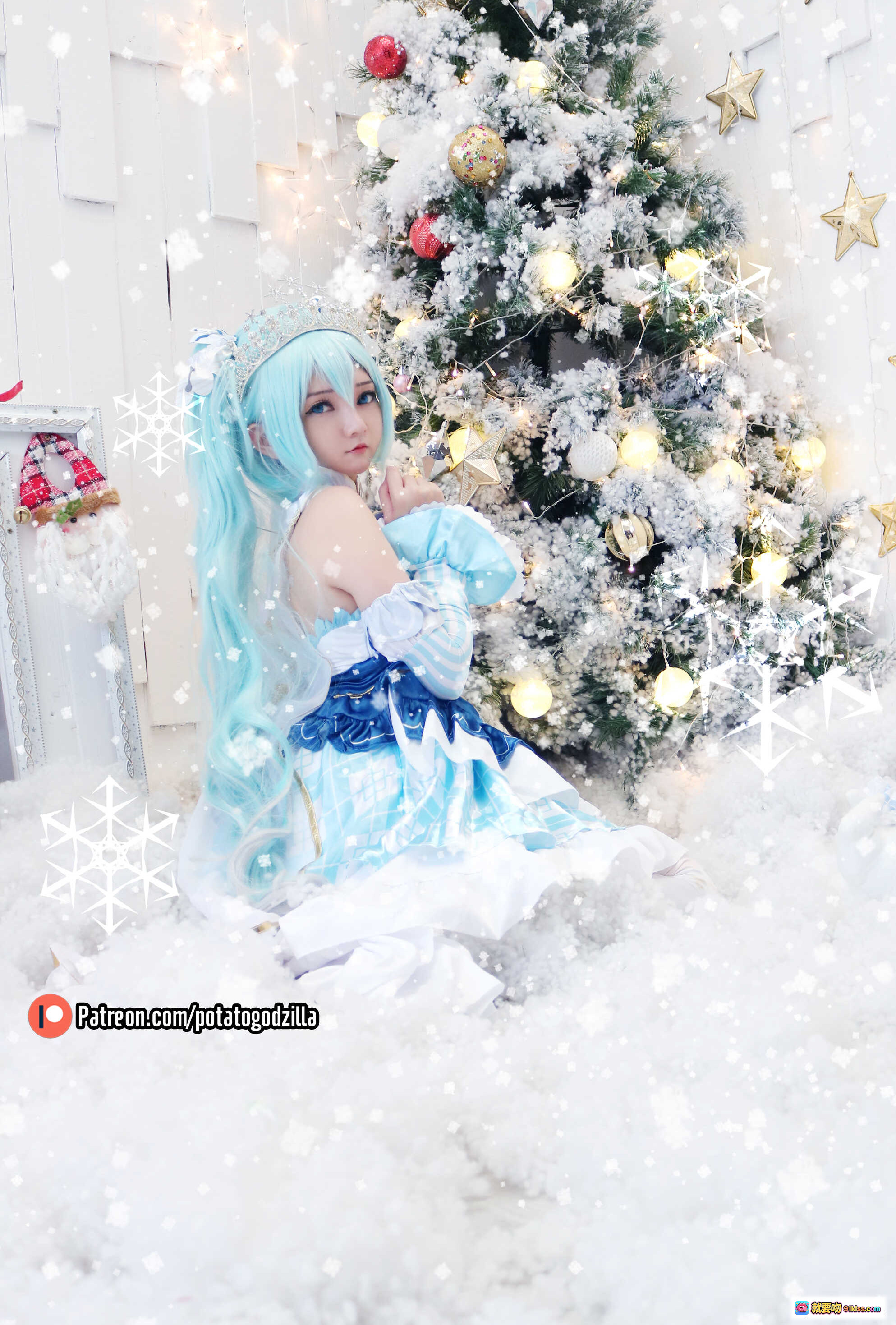 图片[10] - Snow Miku Cosplay 精美蓝发冰雪公主造型 圣诞主题华丽服饰 白蓝配色 冬日氛围感十足 高清41P写真集 - 就要吻