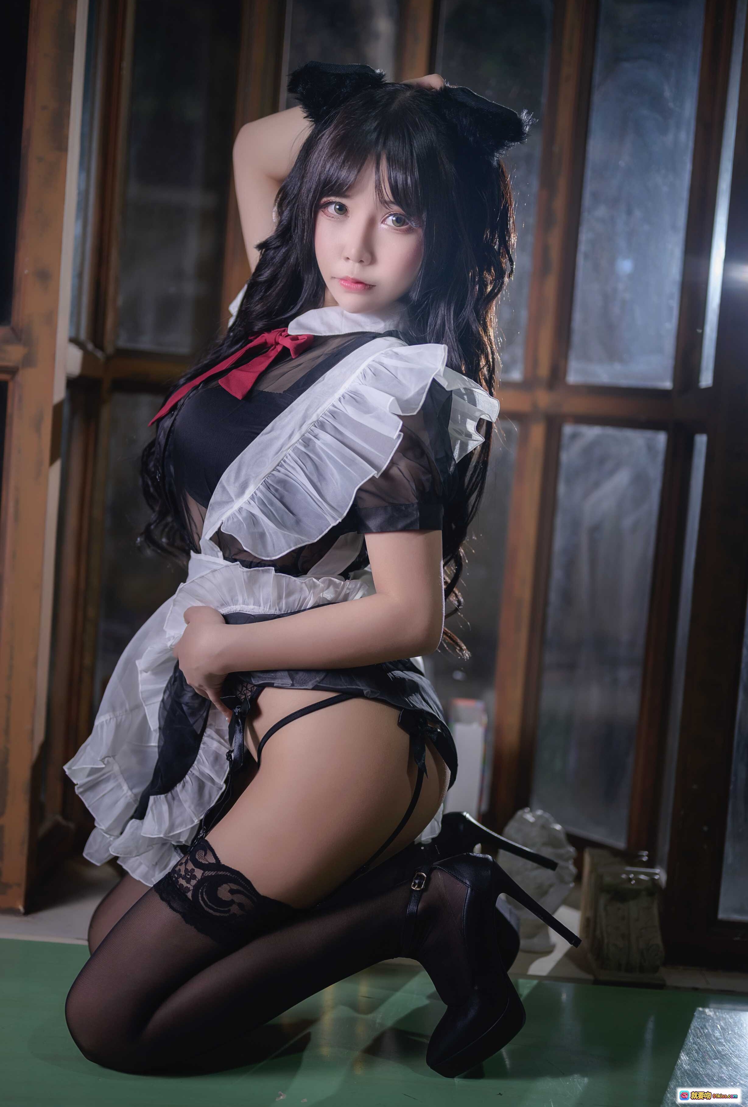 抱走莫子A NO.025 黑丝猫咪咪小女仆 cosplay写真 44P高清图集 甜美性感女仆装 黑色蕾丝吊带袜 猫耳发饰 优雅跪姿美腿诱惑 - 就要吻