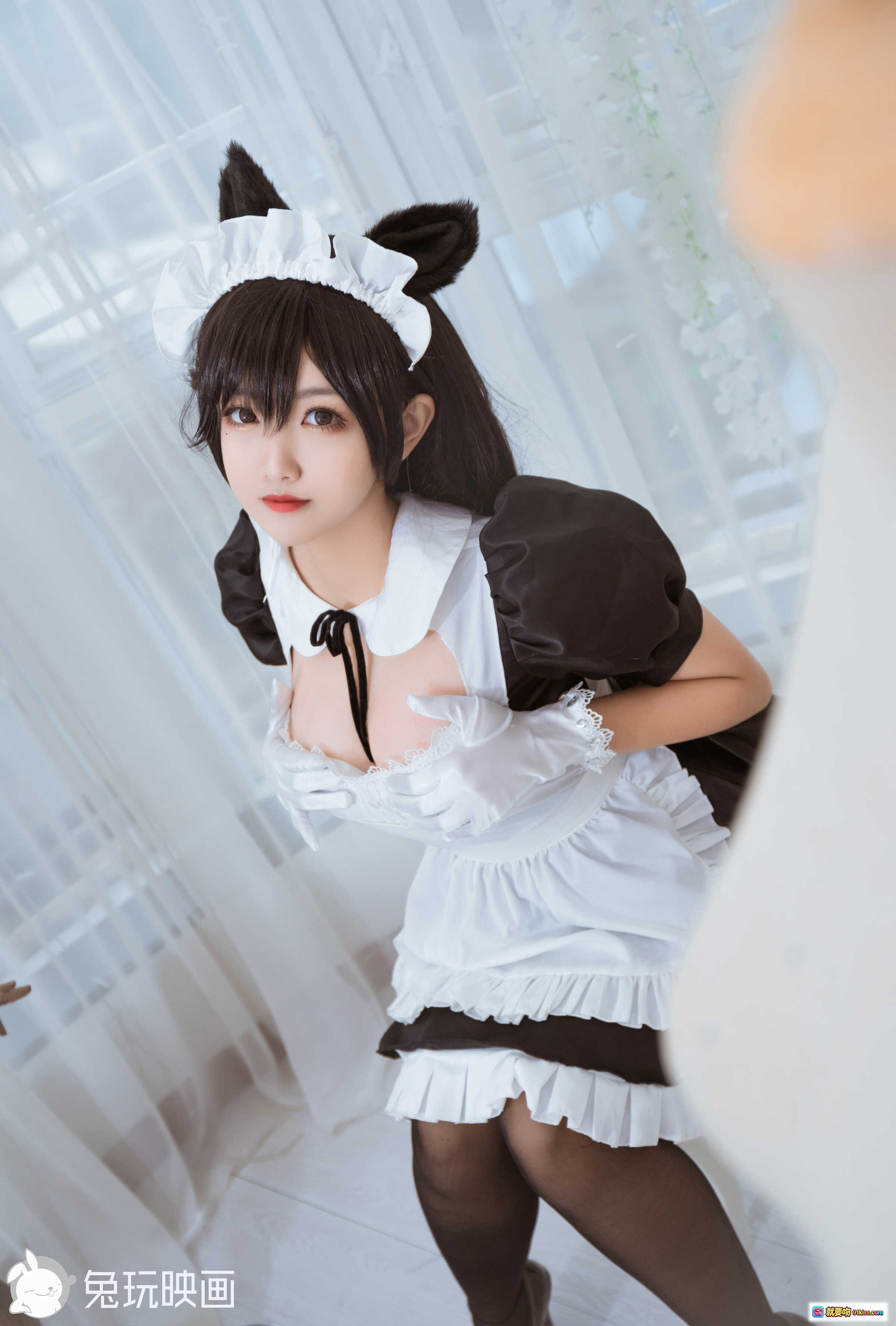 图片[6] - lovely呆玄NO.008兽耳女仆Cosplay写真 | 黑白女仆装+蕾丝长袜+兔耳发饰+高跟鞋 | 41P高清美图 - 就要吻