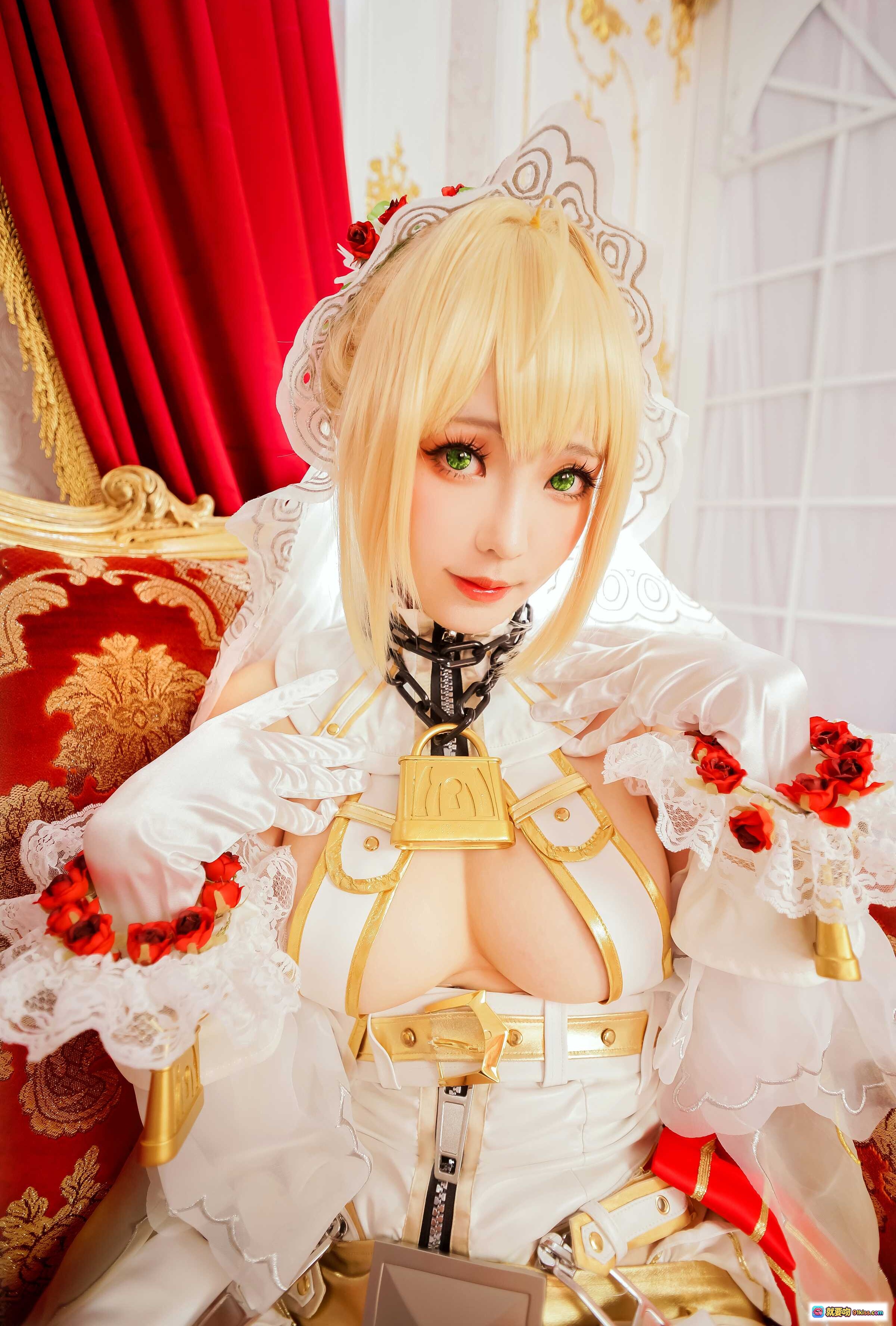 图片[3] - ElyEE子NO.063 白色洛丽塔cosplay 金发少女 华丽宫廷沙发写真 精致头饰 高筒靴 甜美性感风格 - 就要吻