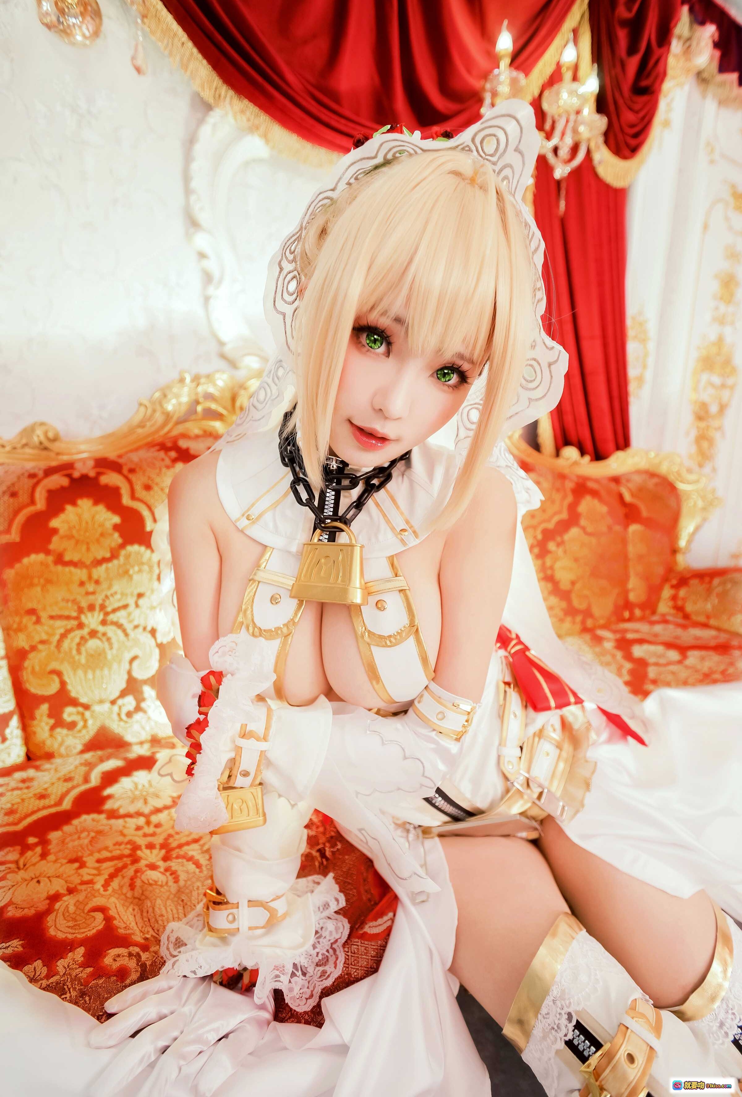 图片[10] - ElyEE子NO.063 白色洛丽塔cosplay 金发少女 华丽宫廷沙发写真 精致头饰 高筒靴 甜美性感风格 - 就要吻