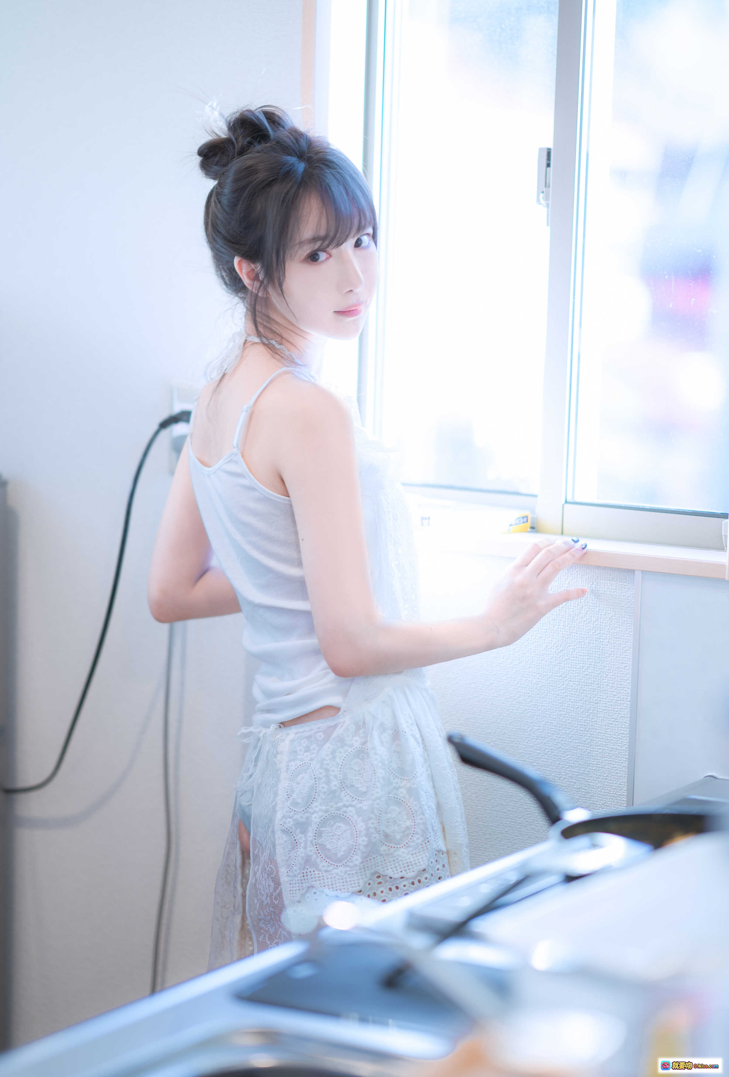 图片[6] - Shika小鹿鹿NO.078小鹿日和绘事空上册｜和风少女东京晴空塔写真｜彩色浴衣手持红伞｜日系唯美摄影20P - 就要吻