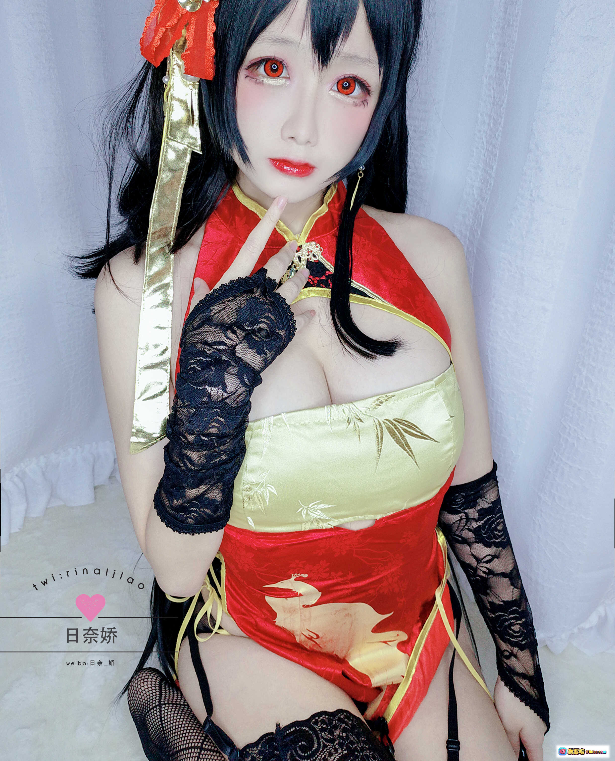 图片[3] - 日奈娇NO.024大凤cos自拍写真｜红金旗袍造型+黑发红瞳+华丽发饰+蕾丝袖套+甜美性感风 - 就要吻