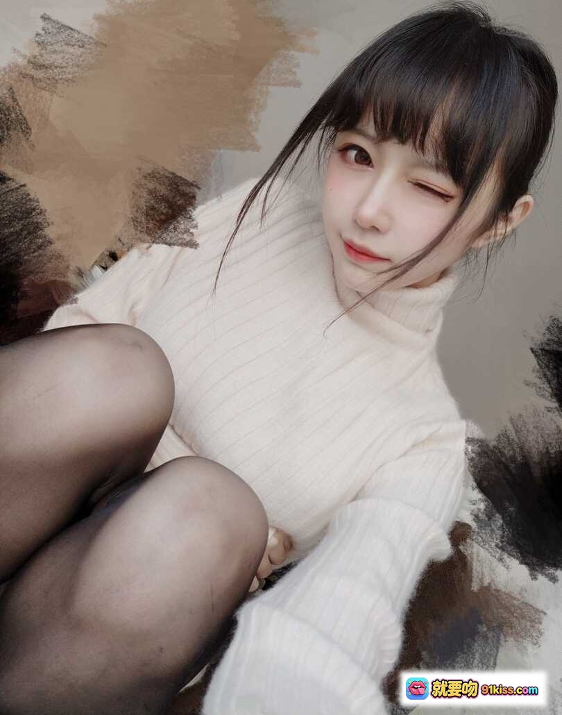 图片[5] - Shika小鹿鹿 NO.064 年上彼女 37P高清写真 白色毛衣黑丝美腿 甜美日系风格 无视频纯图包 - 就要吻