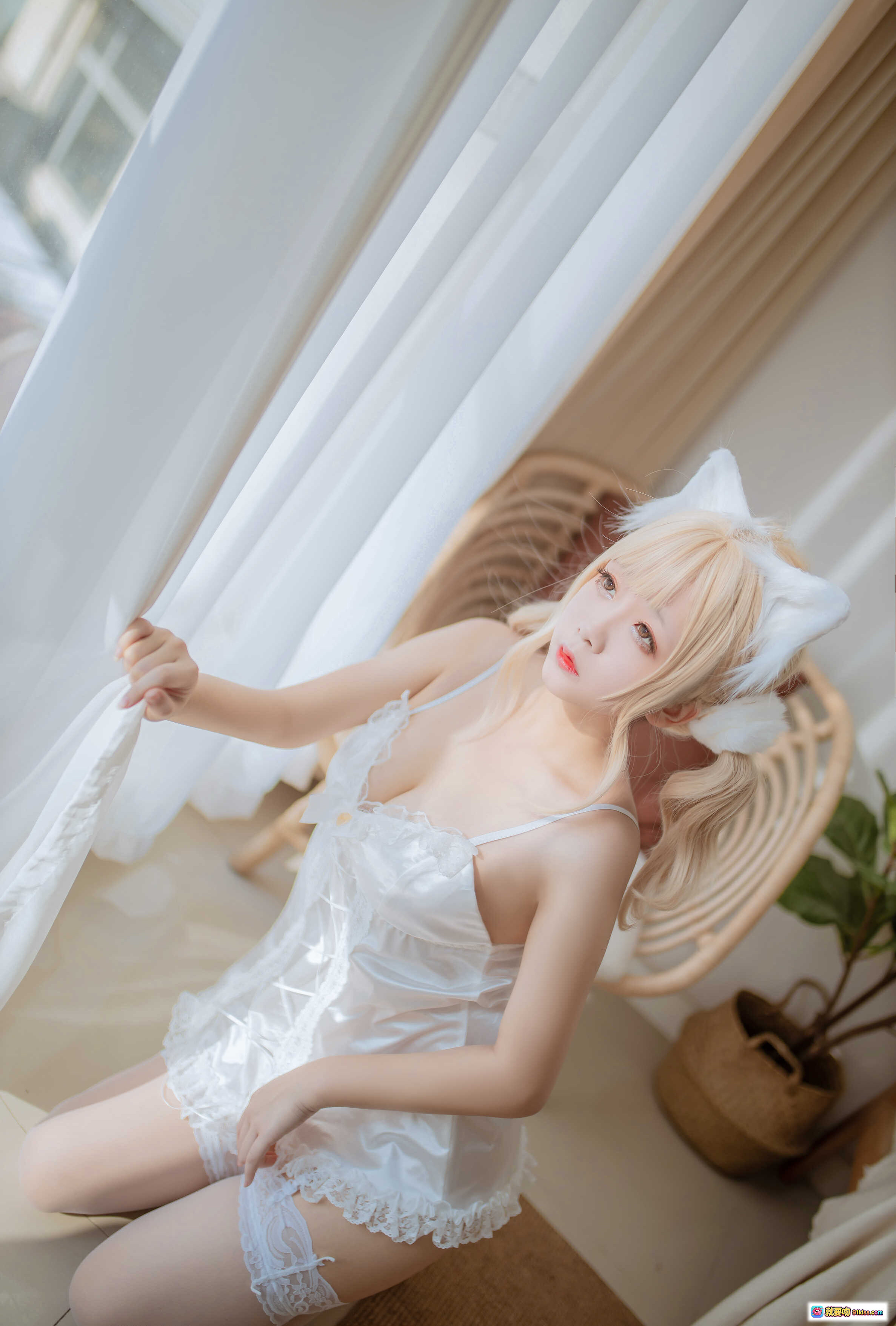 图片[9] - 日奈娇NO.002私房写真｜猫耳少女白裙蕾丝性感双人摄影43P高清图集 - 就要吻