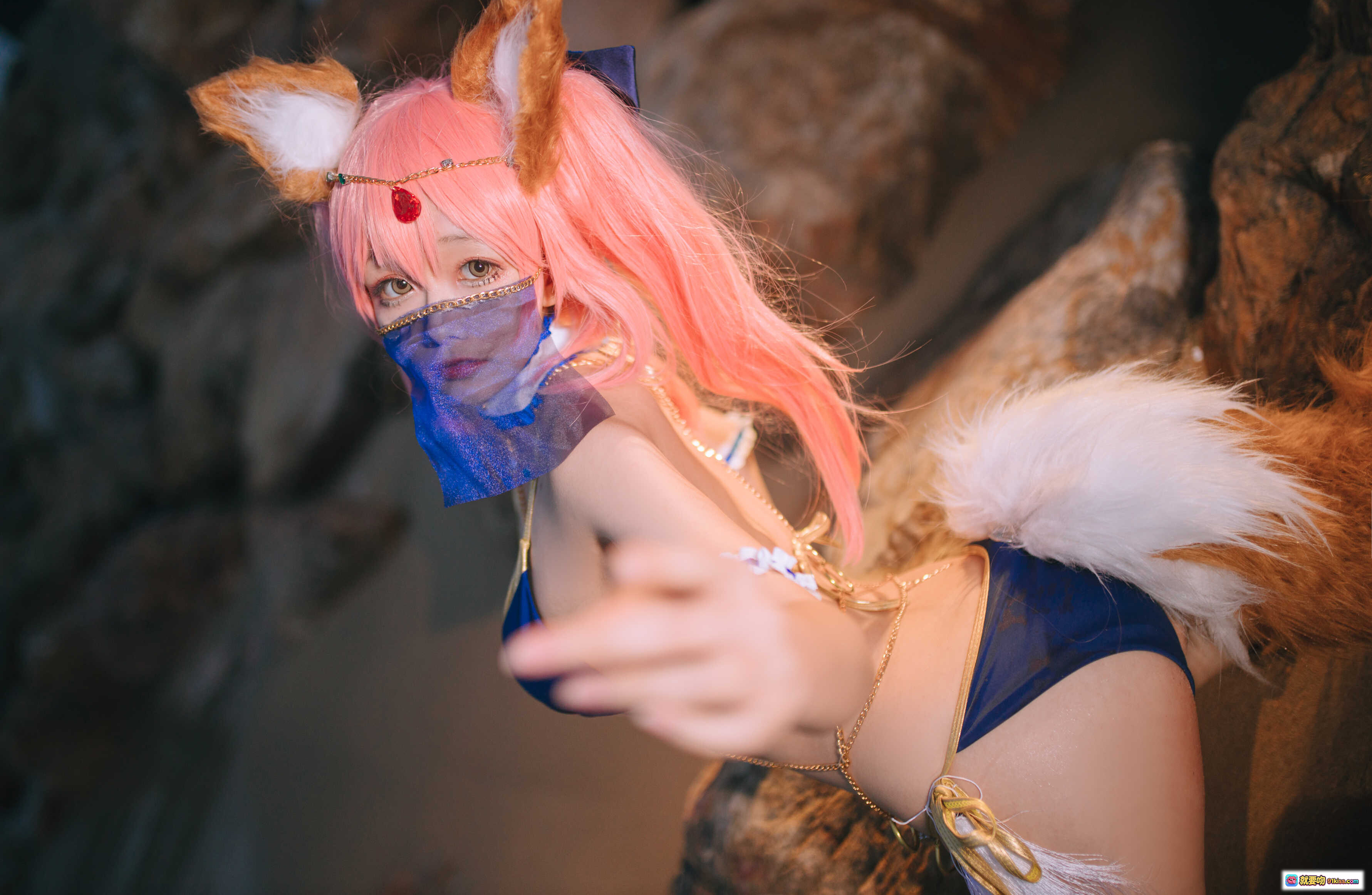 图片[4] - 日奈娇NO.026玉藻前阿拉伯舞娘写真 37P高清美腿沙滩场景 脚链细节性感诱惑 - 就要吻