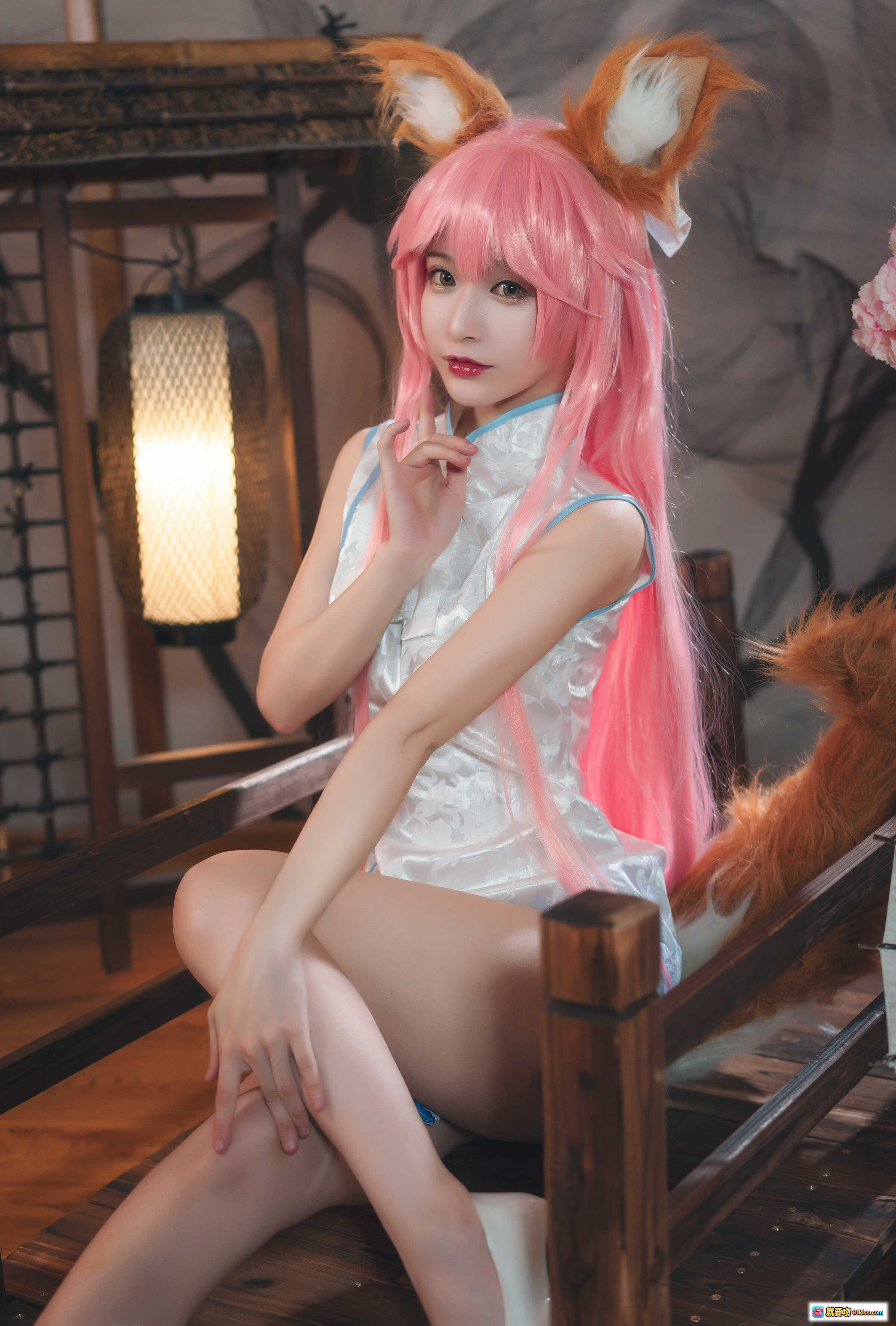 图片[8] - 玉藻前cosplay粉发狐耳黑金礼服暗黑教堂十字架写真集92P高清图包 - 就要吻
