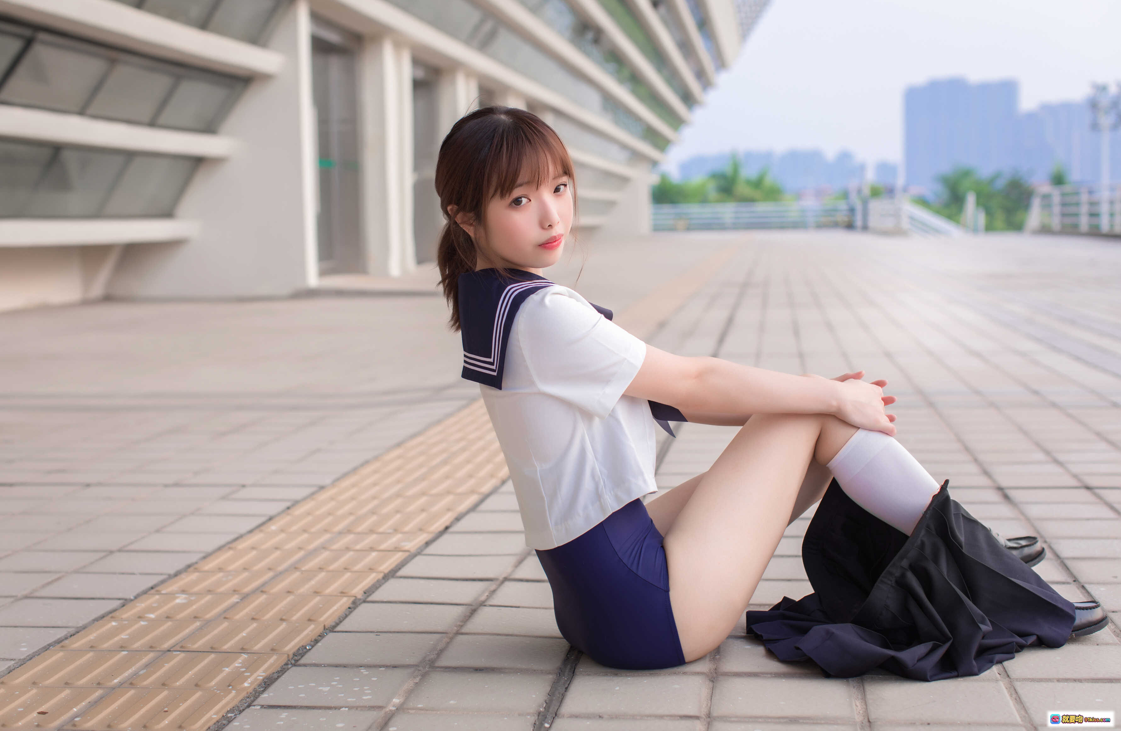 图片[3] - 雯妹不讲道理 NO.008 JK制服少女白袜黑鞋校园风写真20P高清图集 - 就要吻