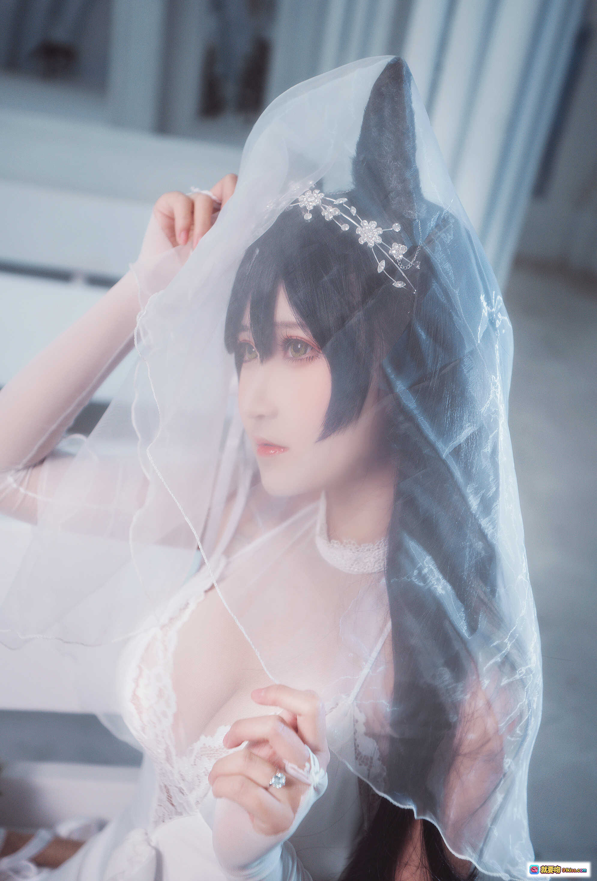 图片[9] - 三度_69 NO.008 犬花嫁 白色婚纱蕾丝内衣 黑猫耳头饰 轻透薄纱长手套 优雅跪坐写真 22P高清图集 - 就要吻