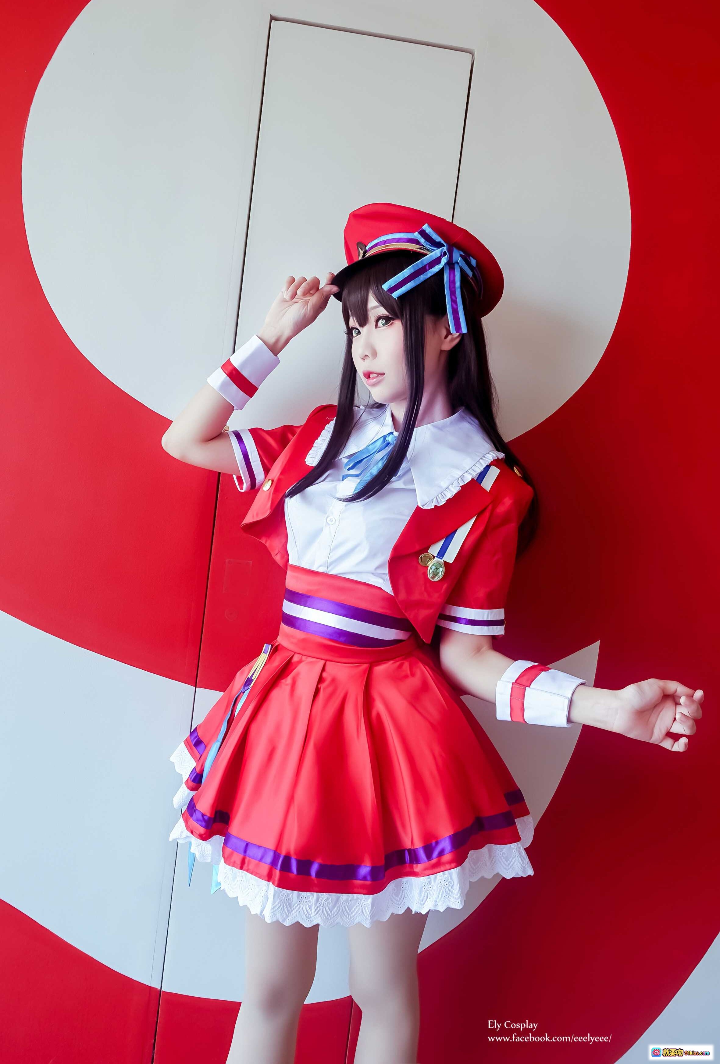 图片[2] - ElyEE子NO.025蓝白女仆装Cosplay舞台灯光写真｜精致头饰+珍珠腰带+白色长袜+手持麦克风造型 - 就要吻