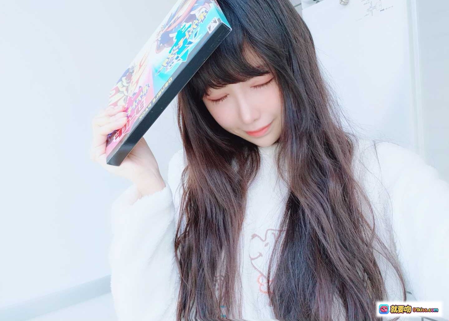 图片[3] - Shika小鹿鹿东京夜景自拍写真 | 黑长直齐刘海少女风 | 绿外套心形耳环清新穿搭 | 50P高清图集 - 就要吻