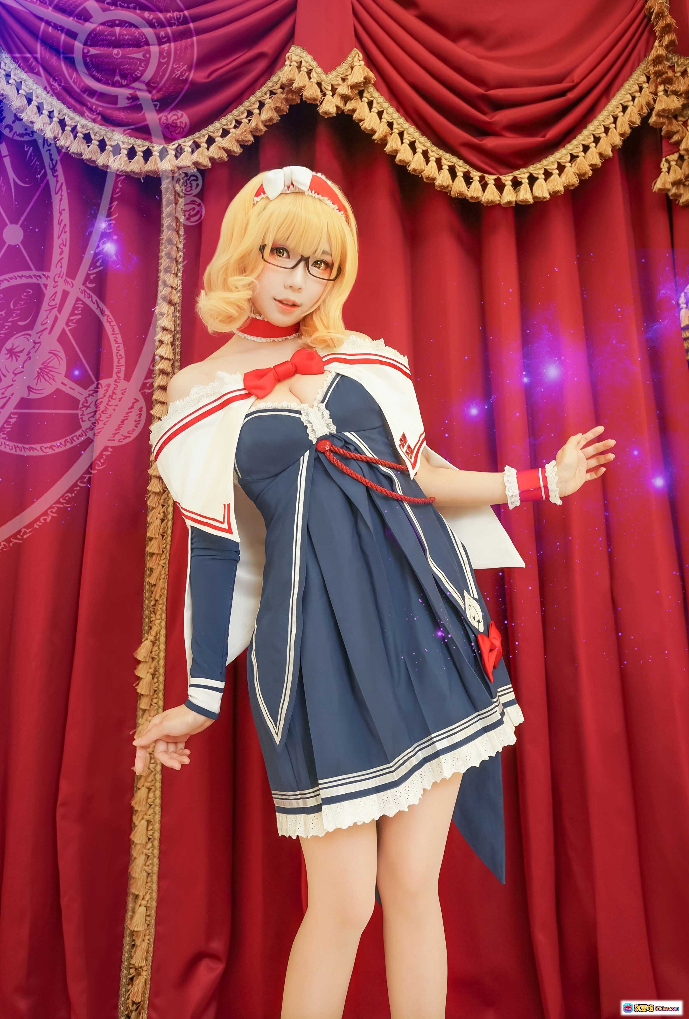 图片[8] - ElyEE子 NO.057 萝莉金发眼镜娘cosplay 蓝白水手服高跟鞋 沙发写真 甜美性感二次元角色扮演 - 就要吻