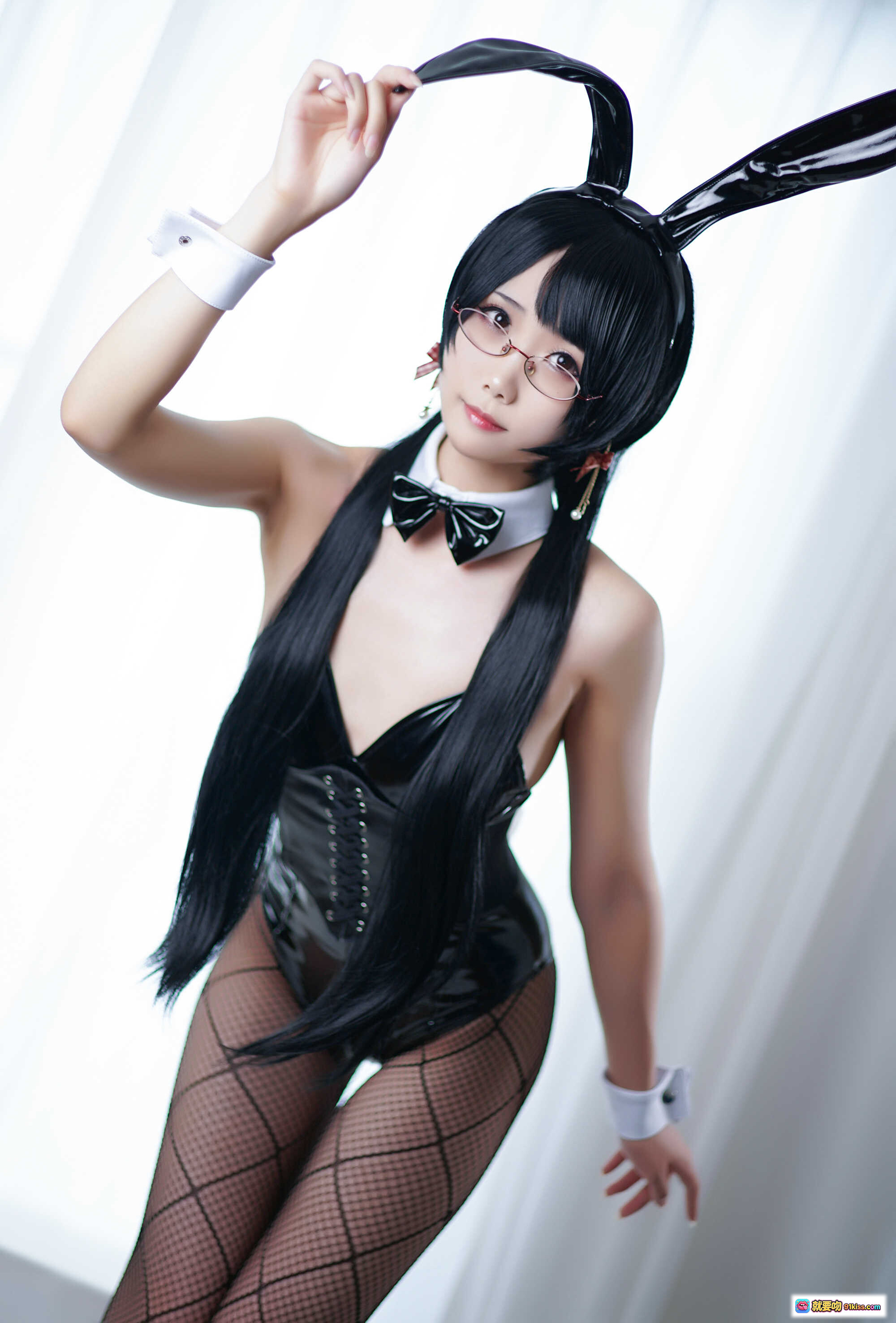 图片[10] - 曉美媽NO.023兔女郎Bunny Girl Cosplay寫真｜黑絲網格襪+亮面緊身衣+兔耳髮飾+眼鏡造型｜43P高質感攝影集 - 就要吻