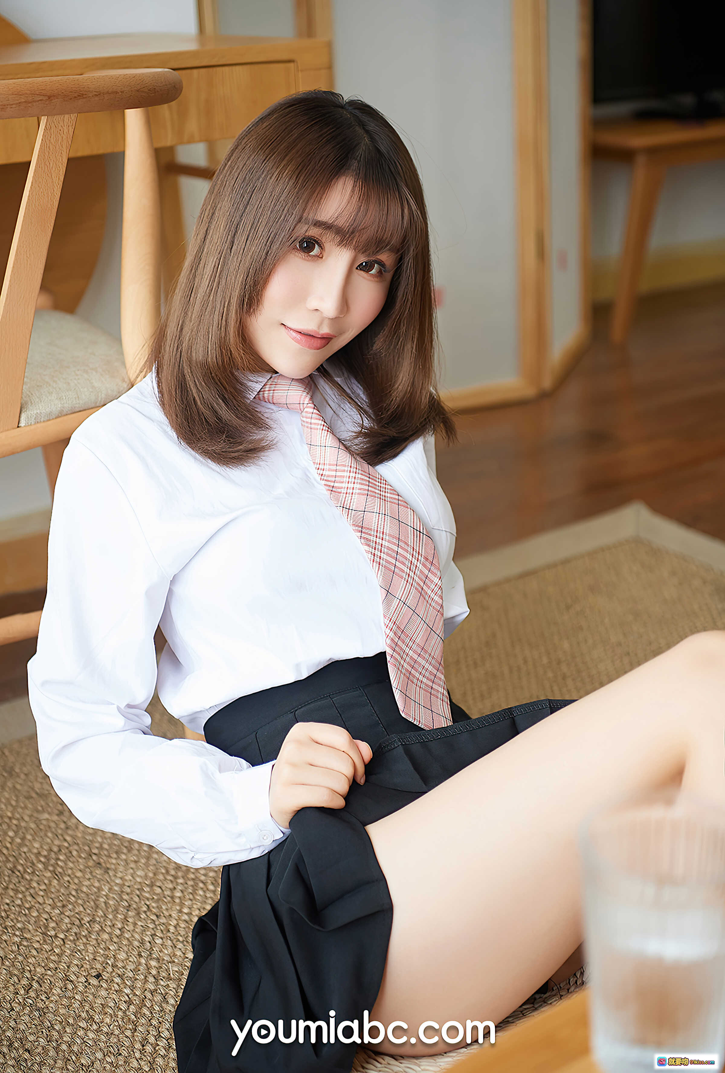 图片[7] - 学生妹制服诱惑绯月樱Cherry白衬衫格子领带黑短裙清纯甜美写真 - 就要吻