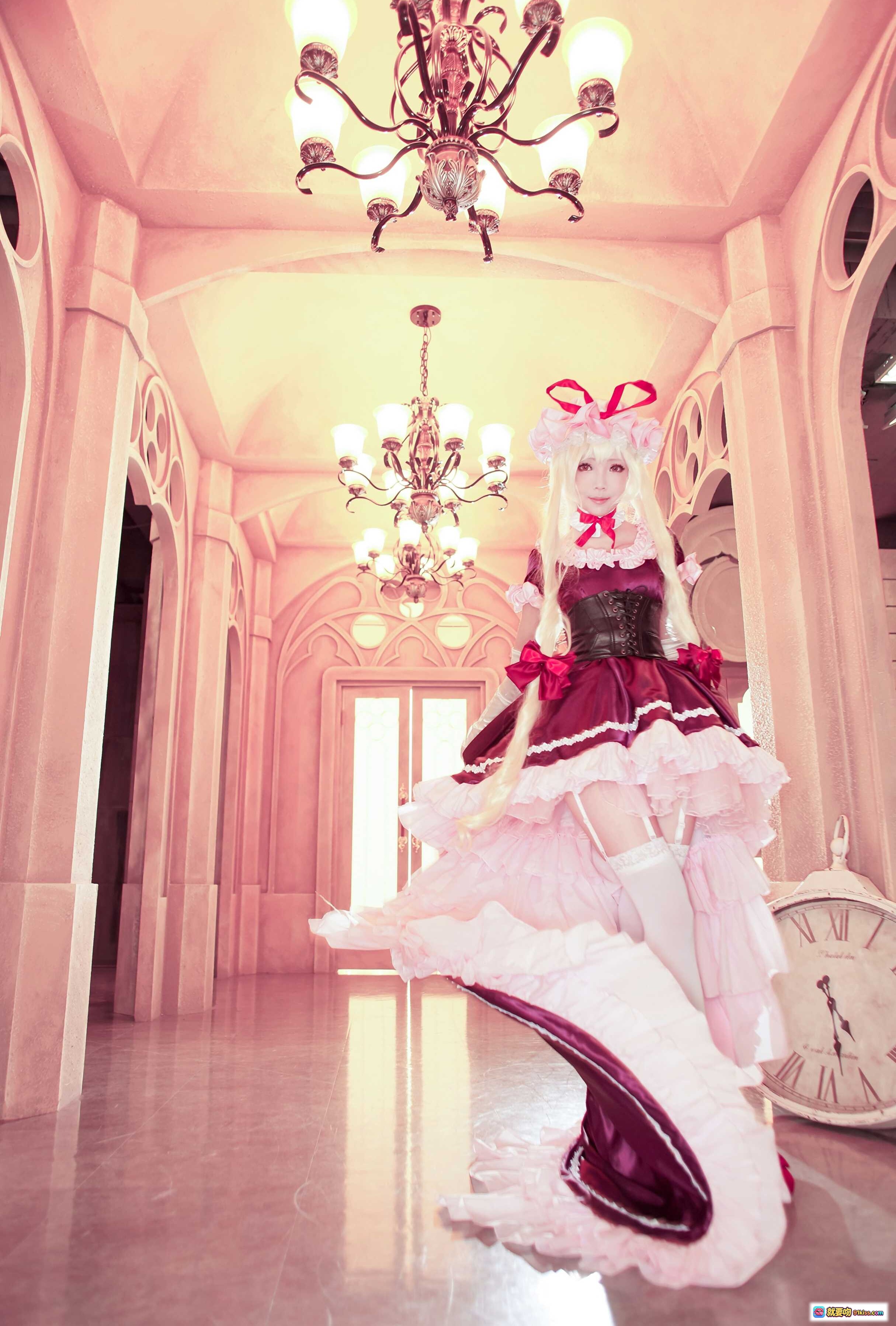 图片[7] - ElyEE子NO.032洛丽塔cosplay：粉玫瑰头饰+红瞳白发+蕾丝折扇+紫色洋装甜美写真 - 就要吻