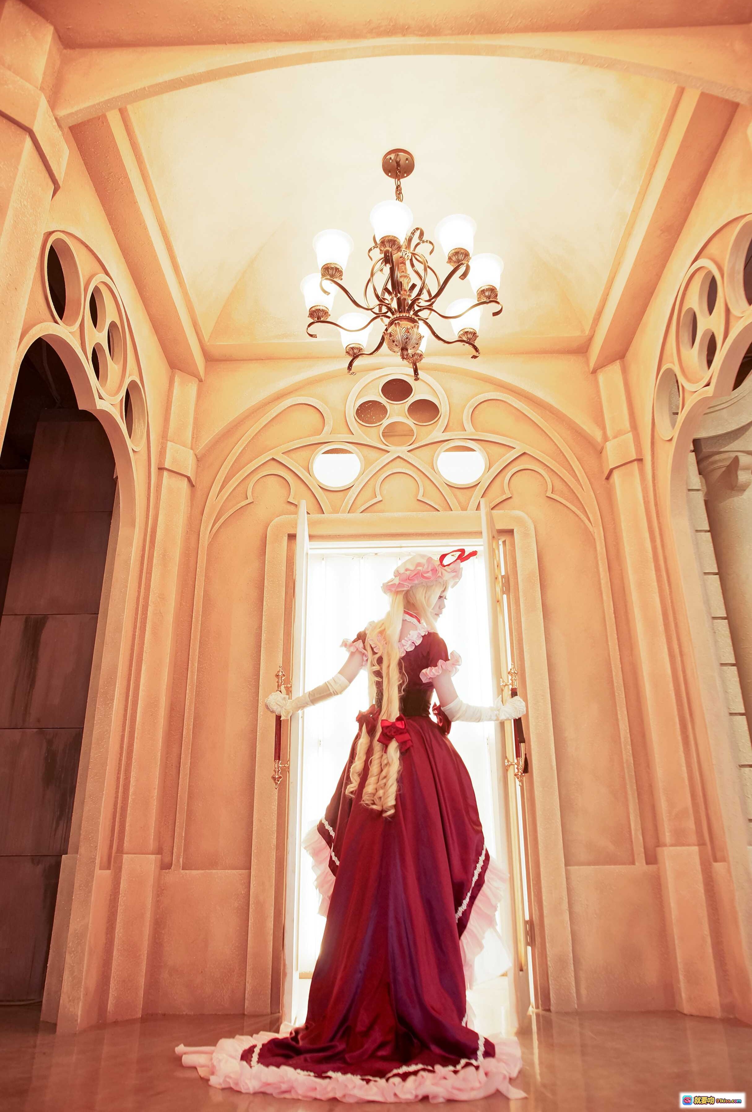 图片[6] - ElyEE子NO.032洛丽塔cosplay：粉玫瑰头饰+红瞳白发+蕾丝折扇+紫色洋装甜美写真 - 就要吻