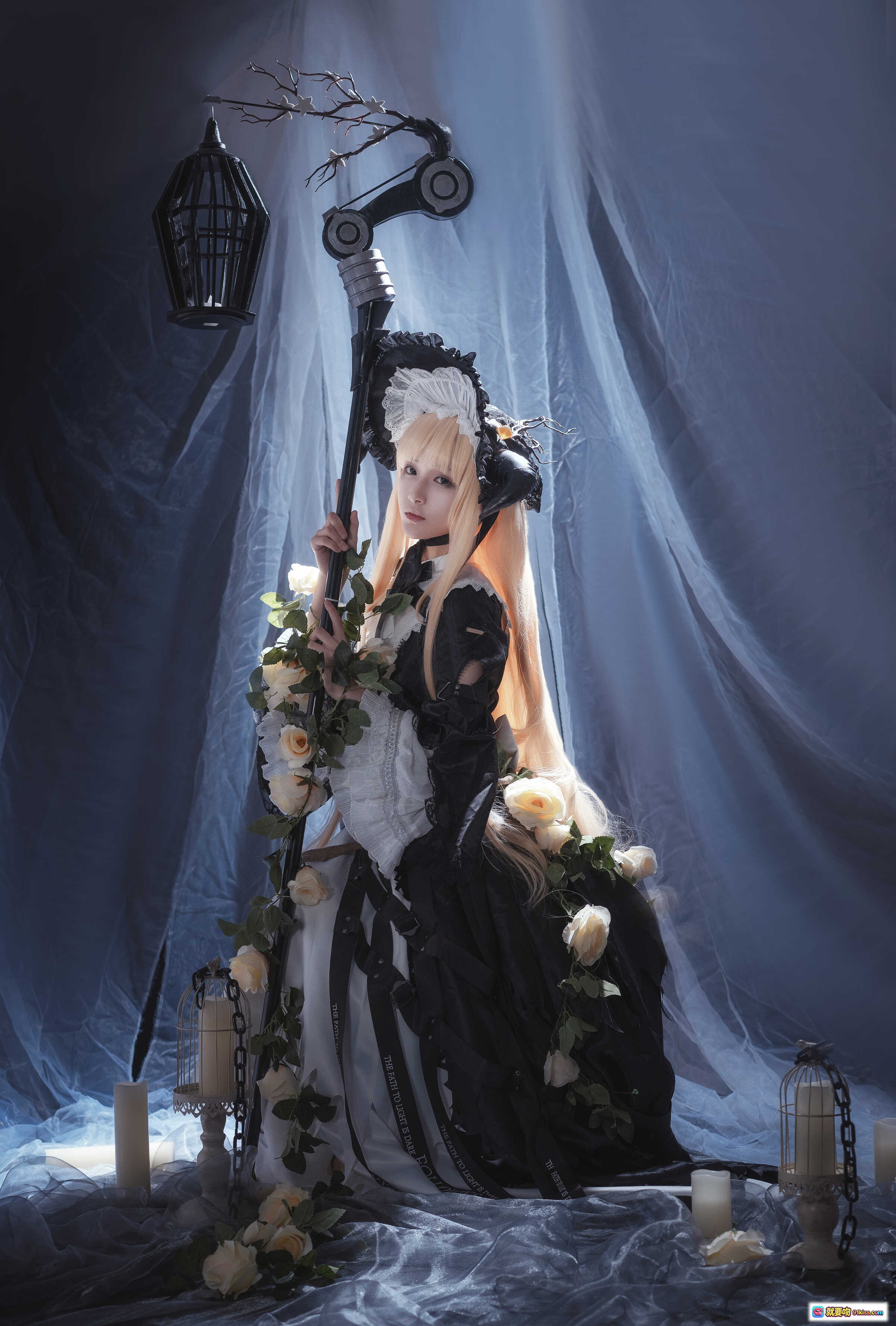 图片[4] - 铁板烧鬼舞w NO.029 夜莺 cosplay 黑白洛丽塔 金发少女 蕾丝头饰 玫瑰花环 蜡烛鸟笼 暗黑系写真 17P-178M - 就要吻