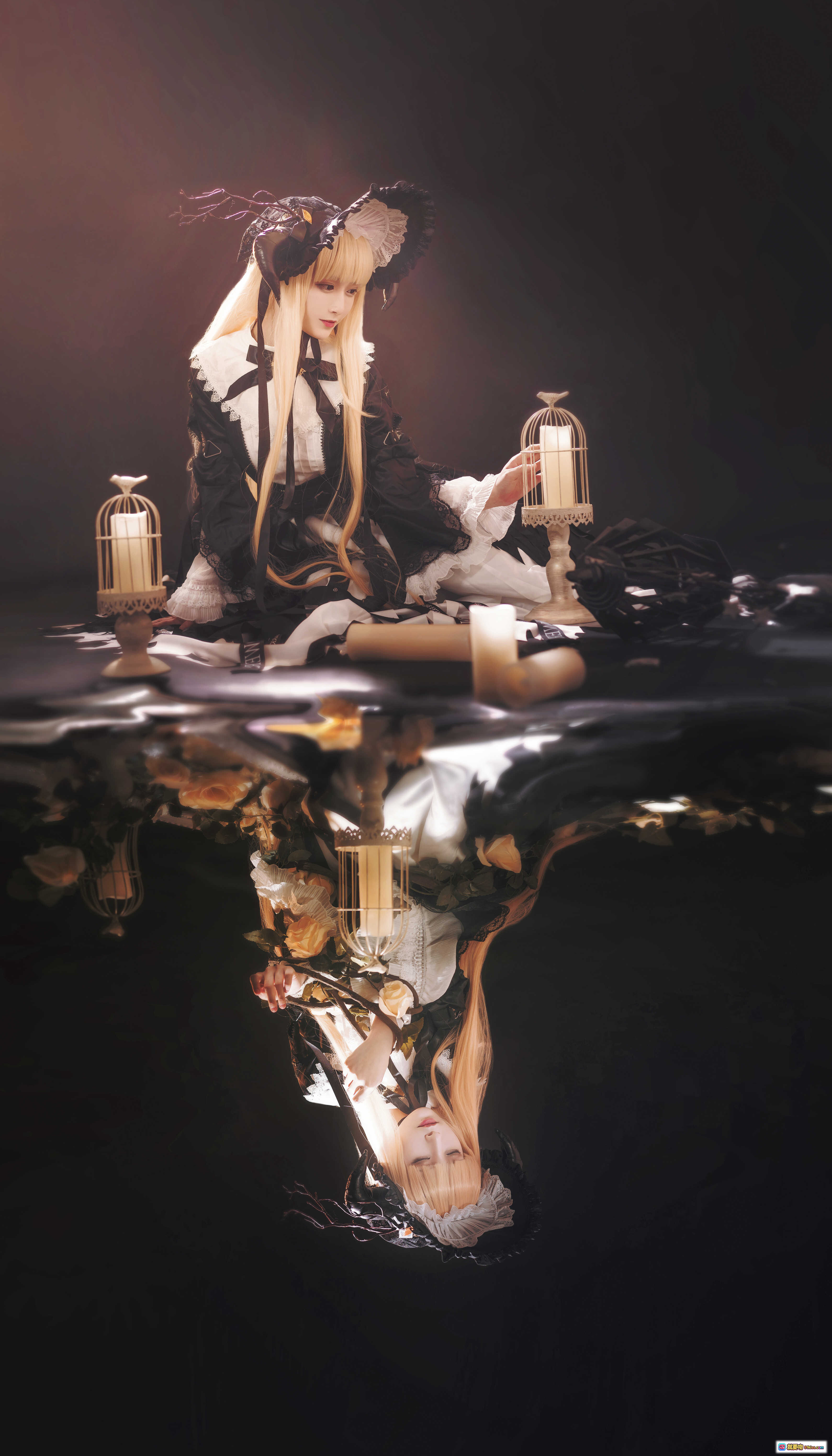图片[3] - 铁板烧鬼舞w NO.029 夜莺 cosplay 黑白洛丽塔 金发少女 蕾丝头饰 玫瑰花环 蜡烛鸟笼 暗黑系写真 17P-178M - 就要吻