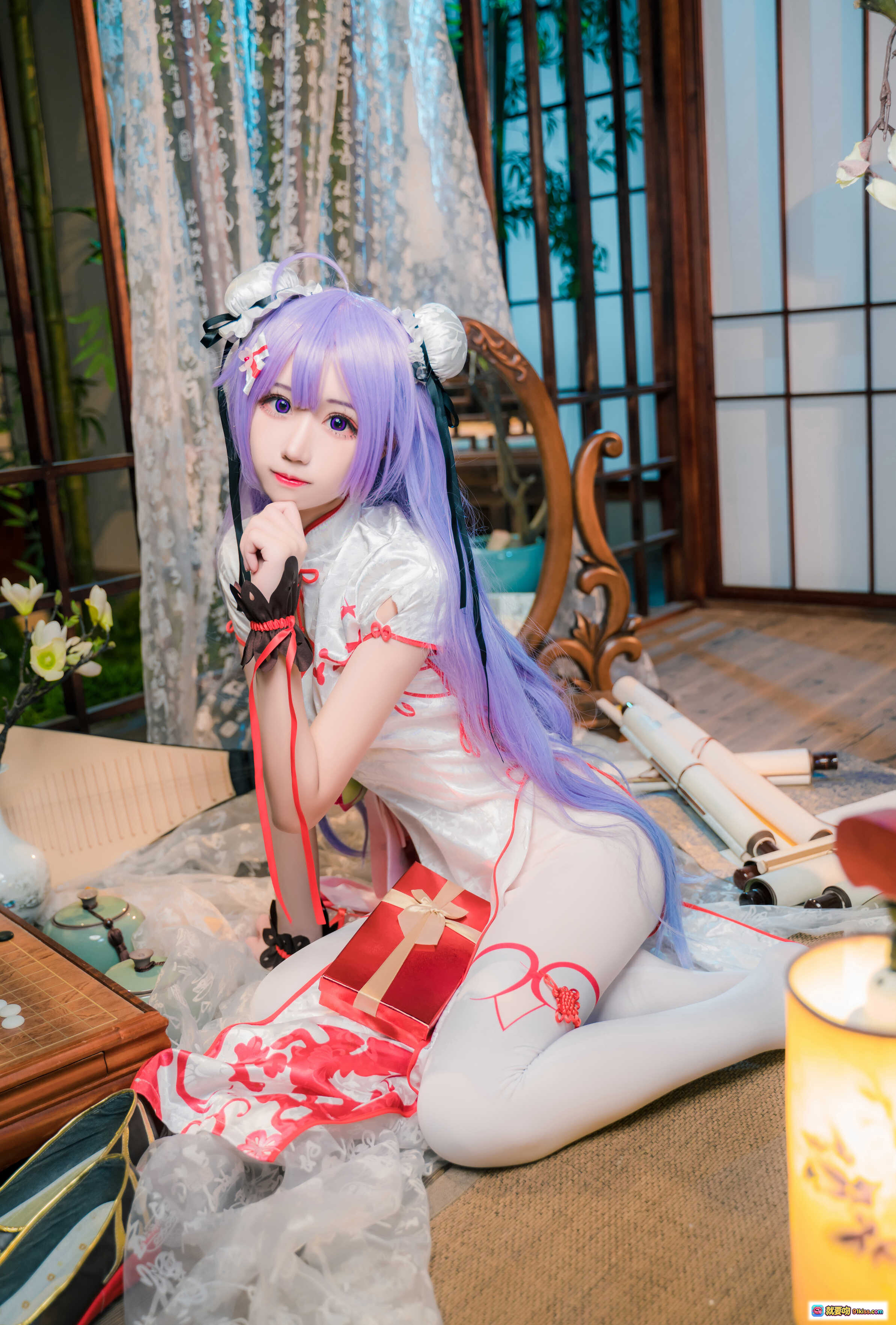 图片[4] - 猫君君_MaoJun NO.009 独角兽 Cosplay 紫发少女 旗袍写真 礼物盒 竹林背景 41P高清图集 - 就要吻
