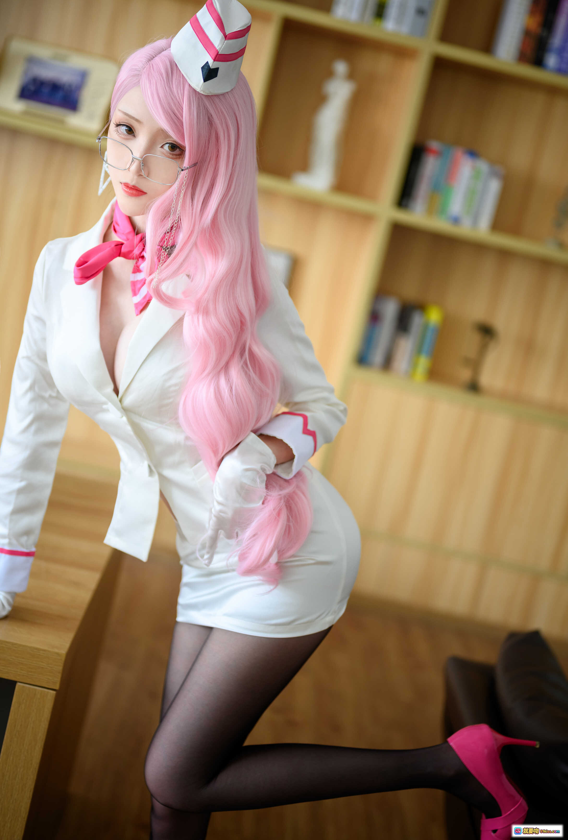 图片[3] - 青青子Js NO.016 高扬2号本 48P黑旗袍高开叉丝袜美腿黑高跟日式和风写真 - 就要吻