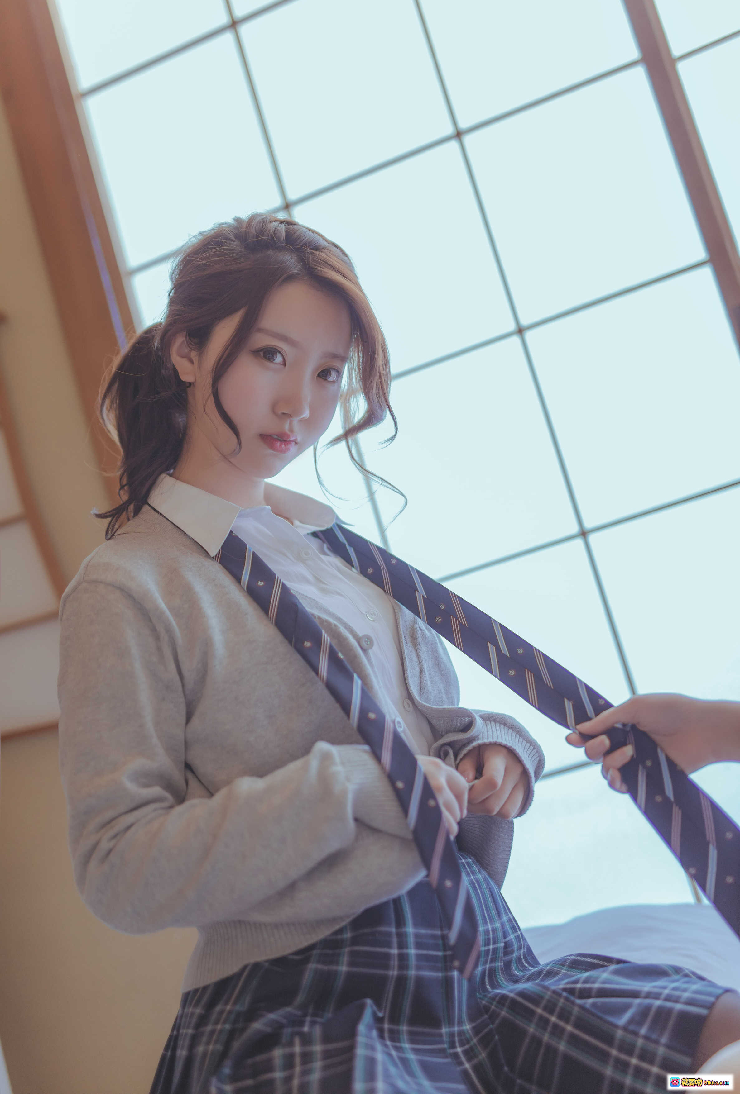 图片[5] - 黑川NO.013浅野菌子百合写真集 20P高清美图 白床单双人亲密躺卧 黑裙白裙少女风情 甜美温柔氛围感摄影 - 就要吻