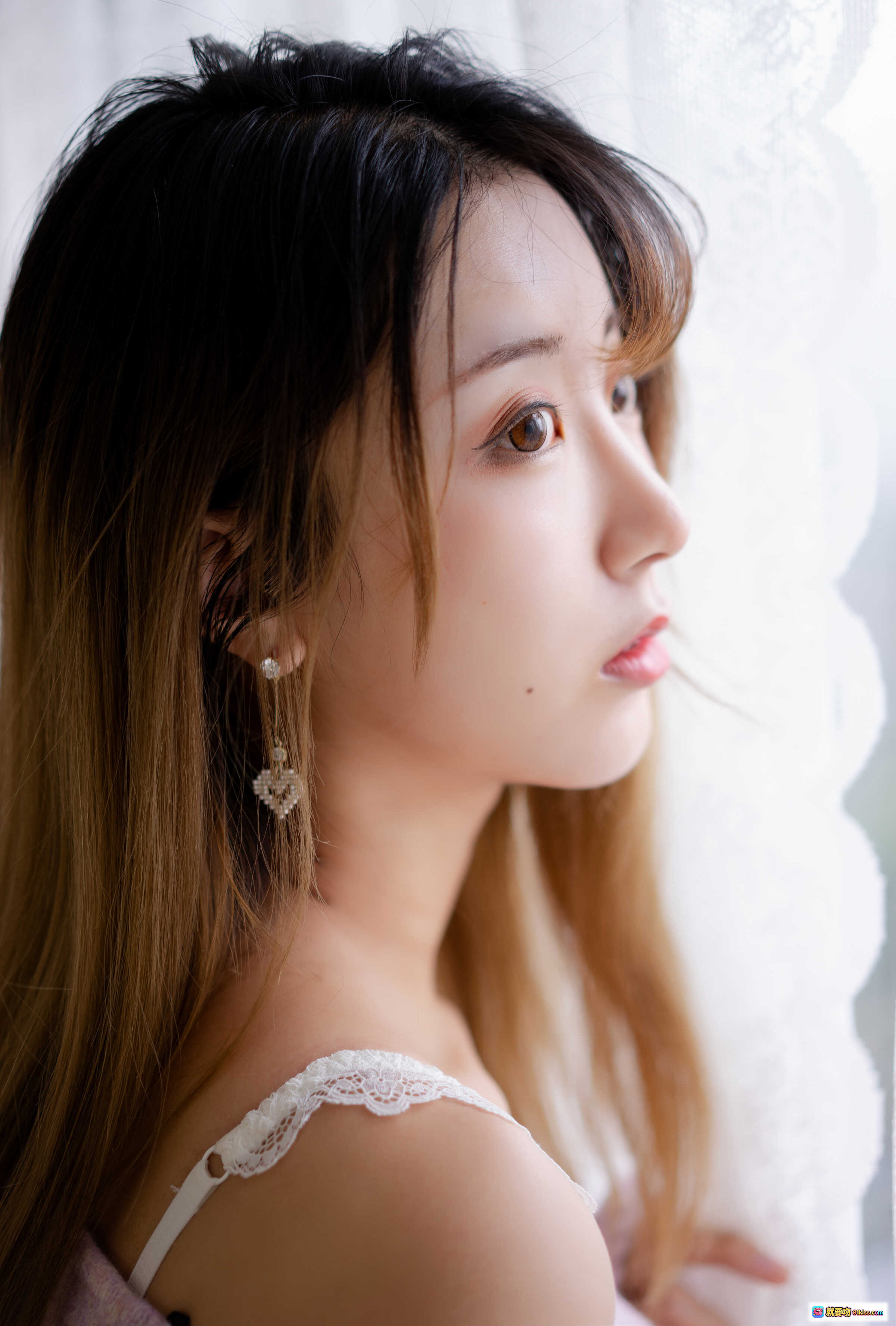 图片[10] - 黑川NO.031紫色毛衣写真 美女床上慵懒风 14P高清图集 甜美性感私房照 - 就要吻