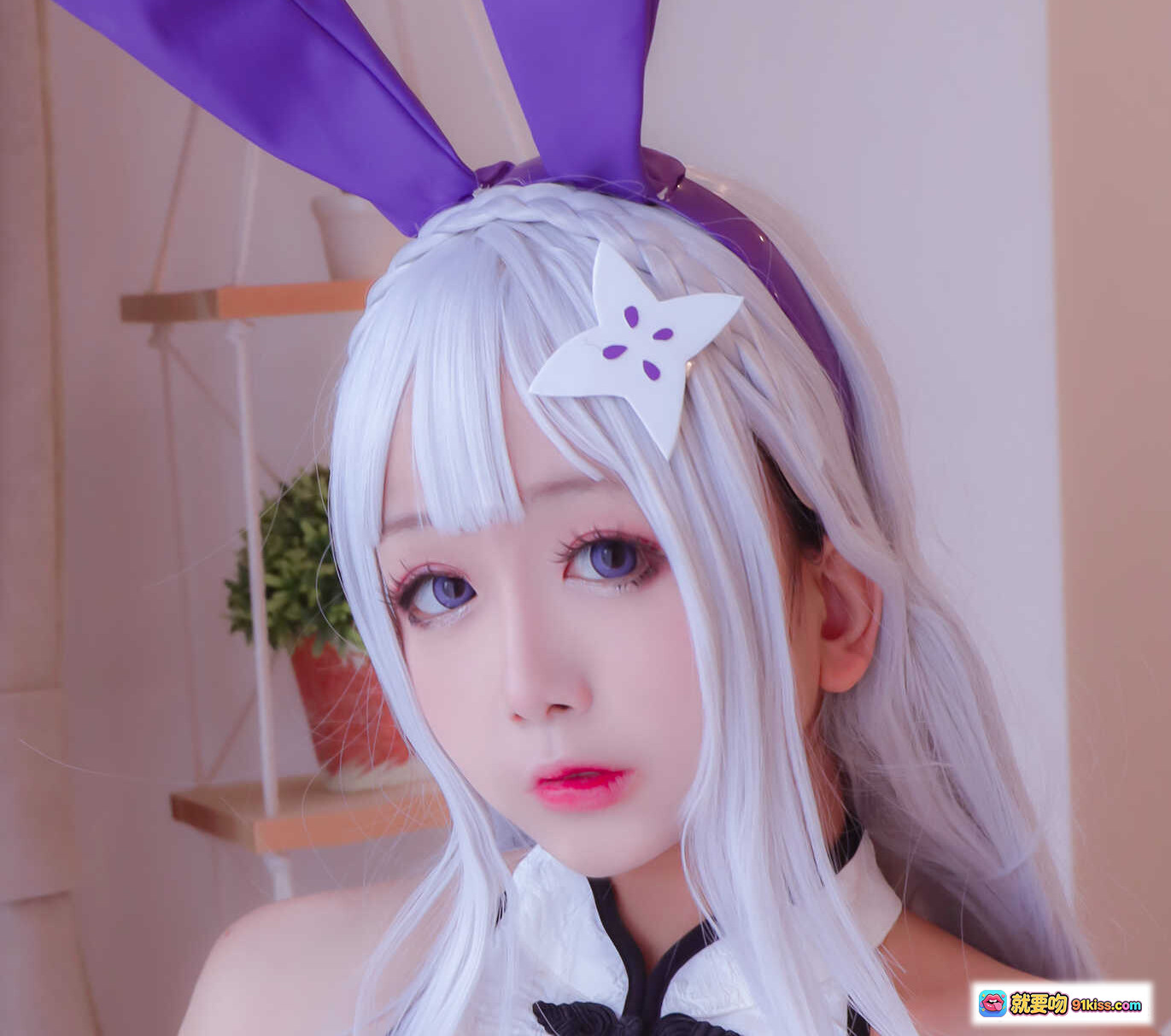 图片[8] - 日奈娇NO.009白旗袍兔女郎COS写真｜紫色兔耳+白色丝袜+旗袍造型+42P高清图集 - 就要吻