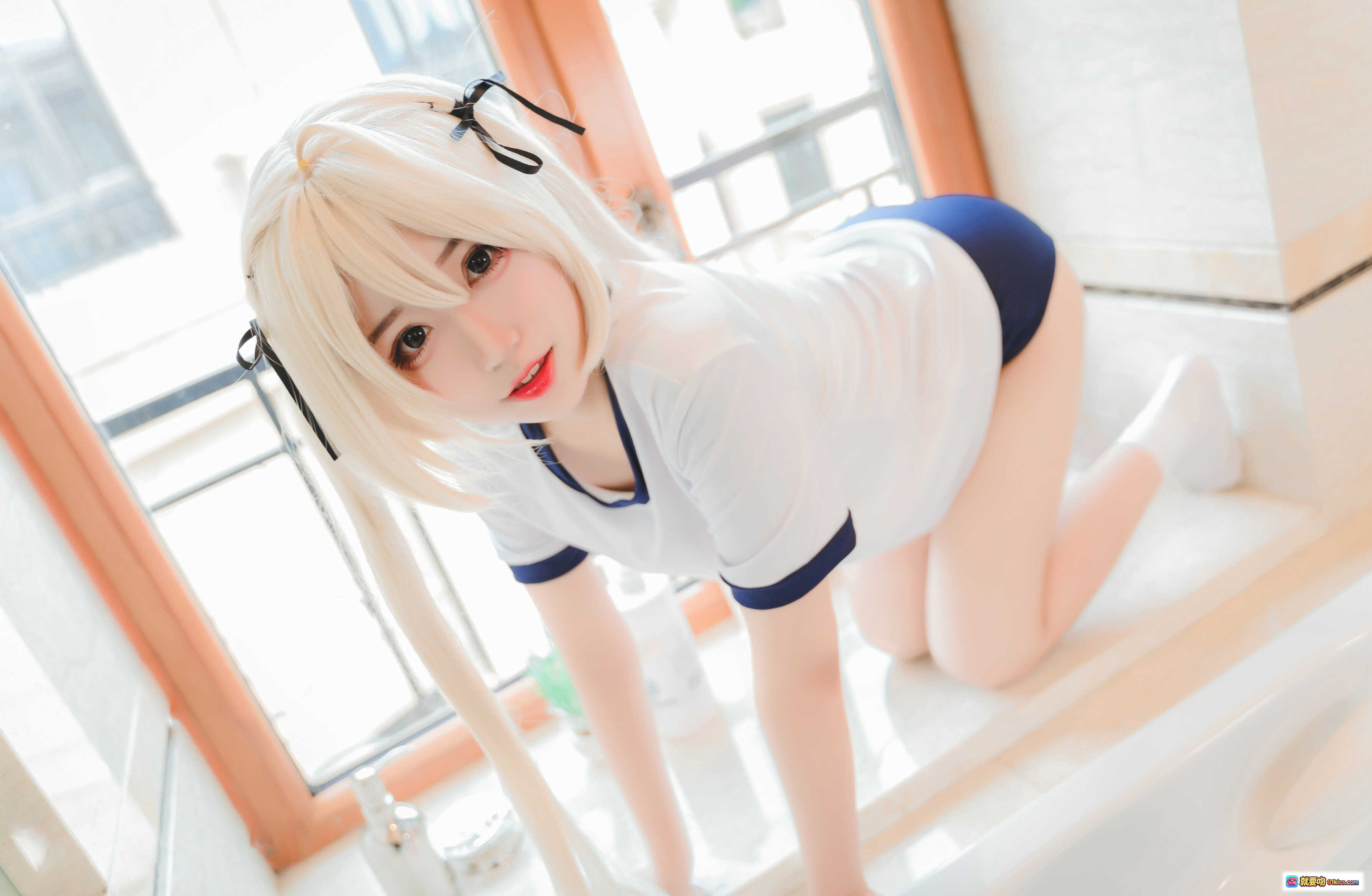 图片[4] - 猫君君_MaoJun NO.003 体操服穹妹 cosplay 白发双马尾 少女风 白袜美腿 户外阳台写真 40P高清图集 - 就要吻