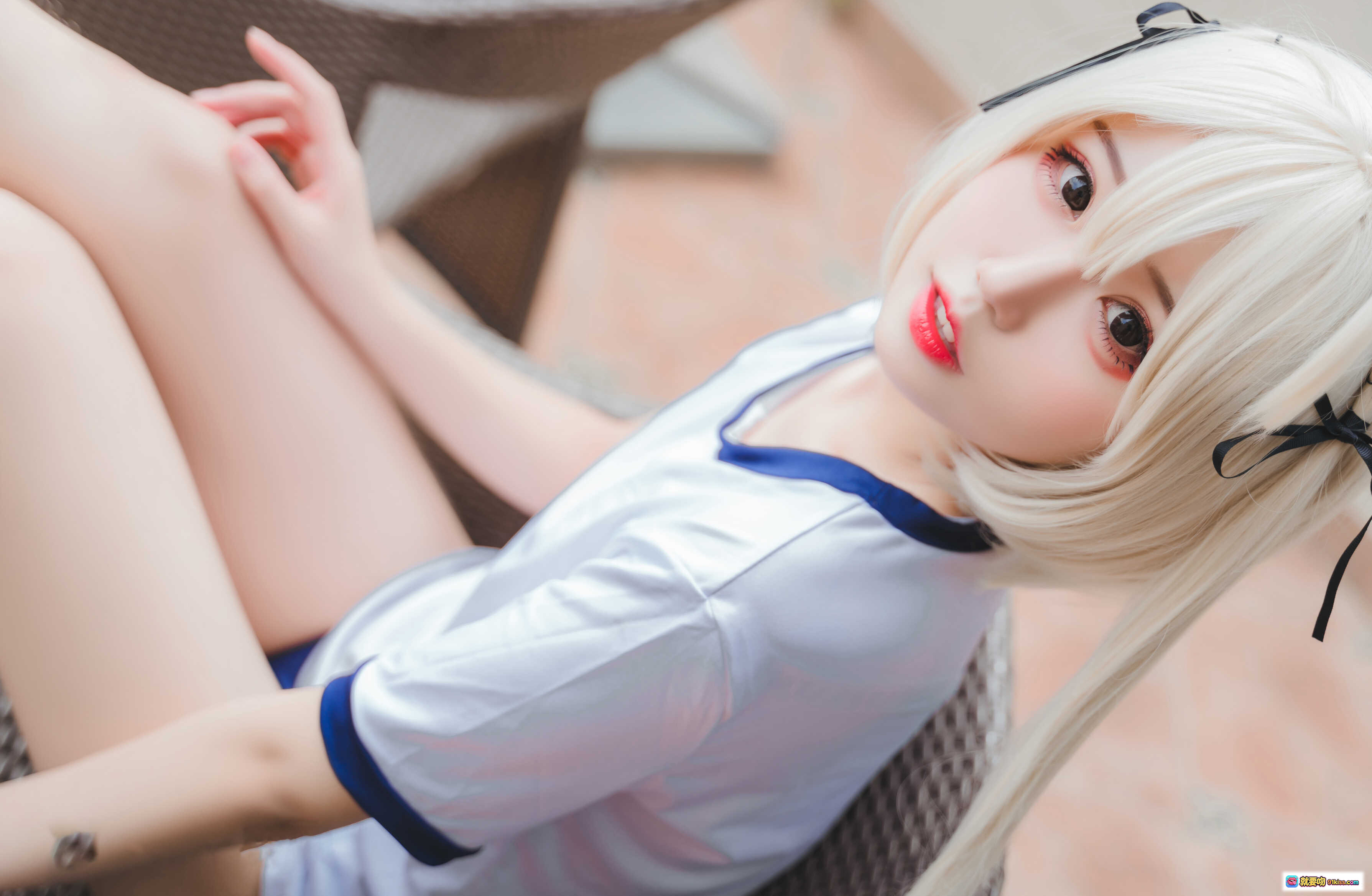 图片[10] - 猫君君_MaoJun NO.003 体操服穹妹 cosplay 白发双马尾 少女风 白袜美腿 户外阳台写真 40P高清图集 - 就要吻