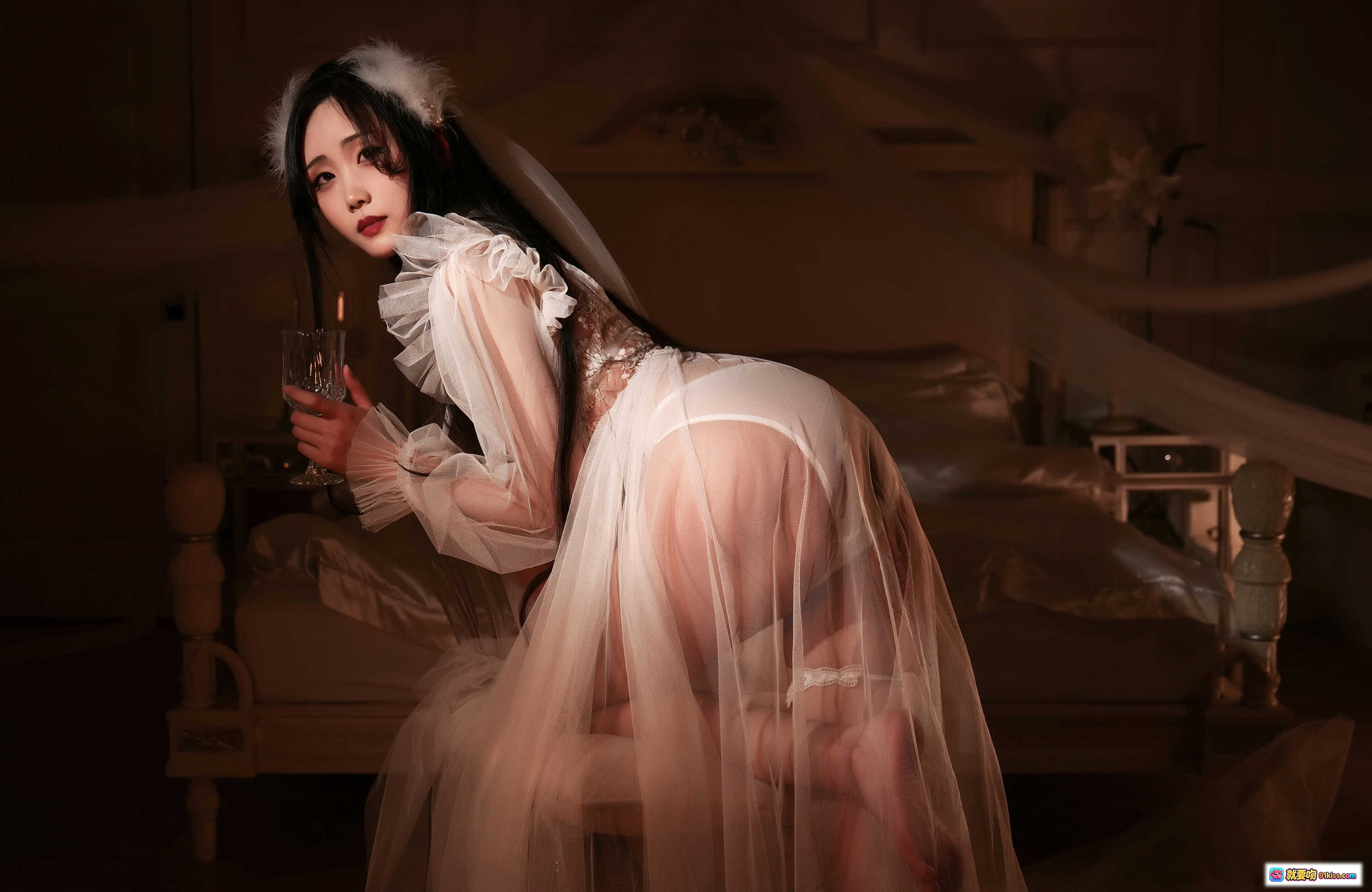 图片[2] - 曉美媽 NO.028 白晝夢 35P 153M 裸足特寫 細膩肌膚 白紗裙擺 柔光氛圍 唯美寫真 - 就要吻