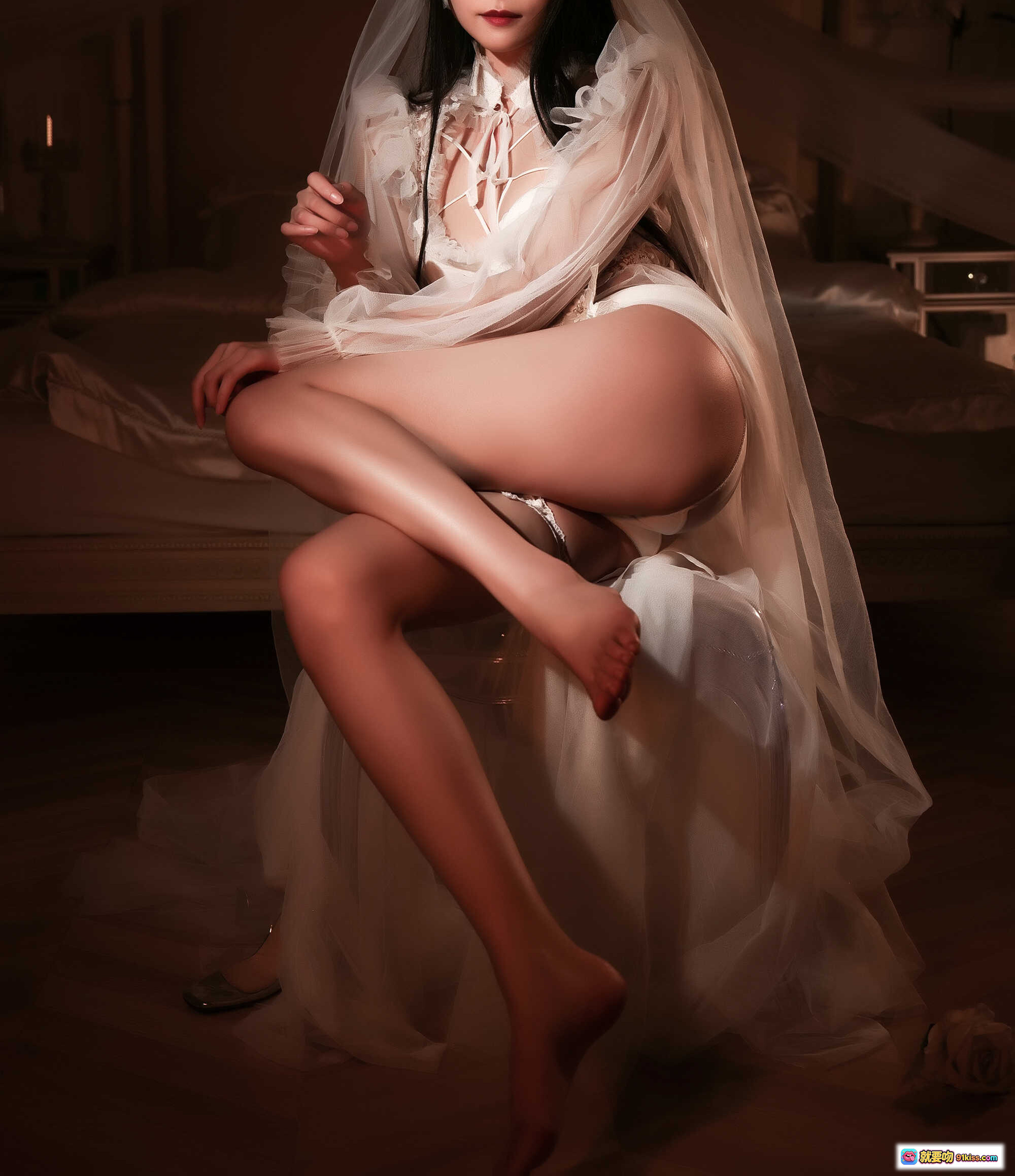 图片[5] - 曉美媽 NO.028 白晝夢 35P 153M 裸足特寫 細膩肌膚 白紗裙擺 柔光氛圍 唯美寫真 - 就要吻