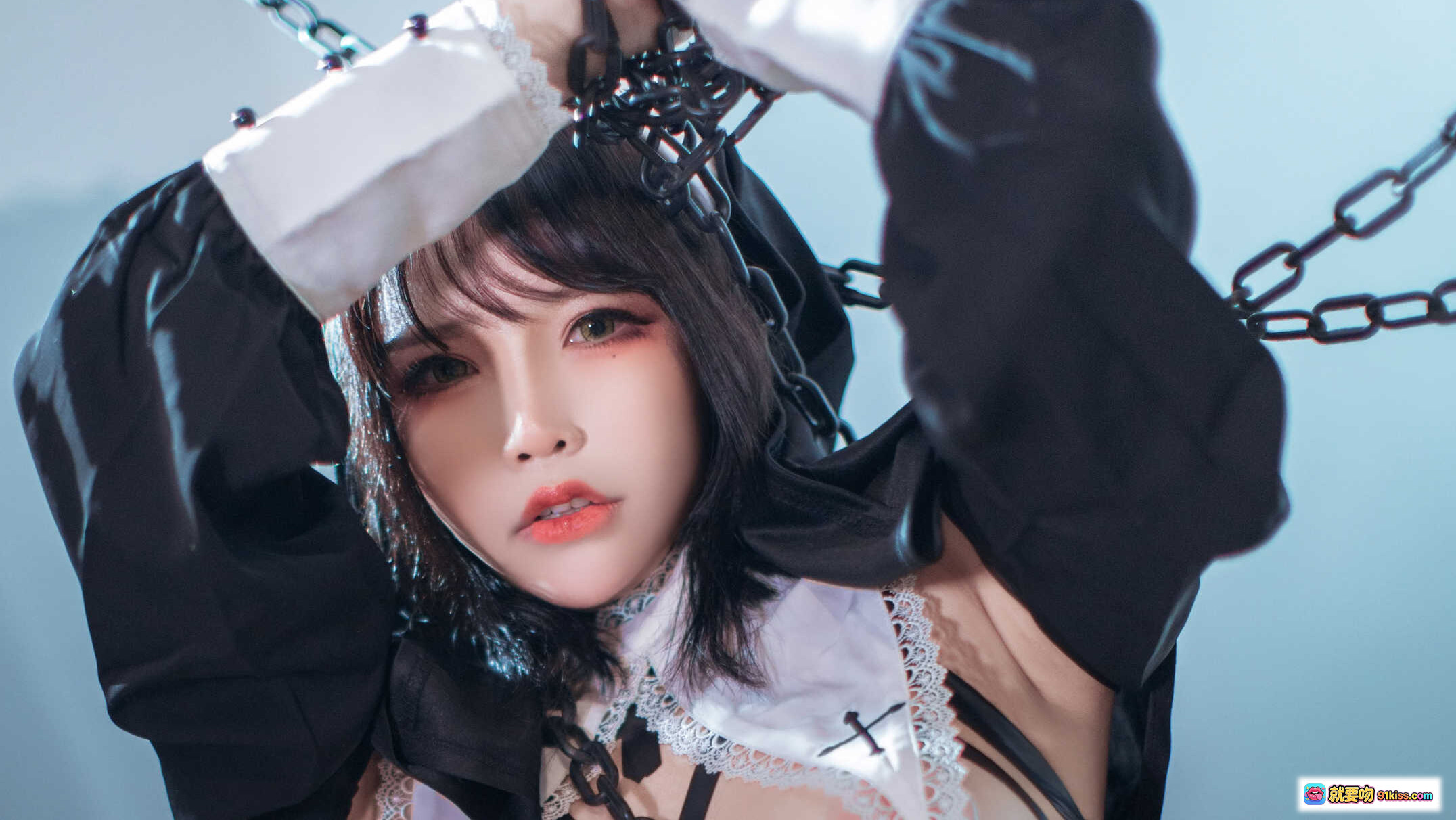 图片[10] - 抱走莫子A NO.007 黑色修女cos写真 44P高清图集 性感绑带造型 高跟黑丝诱惑 圣洁与禁欲风 暗黑系视觉冲击 - 就要吻