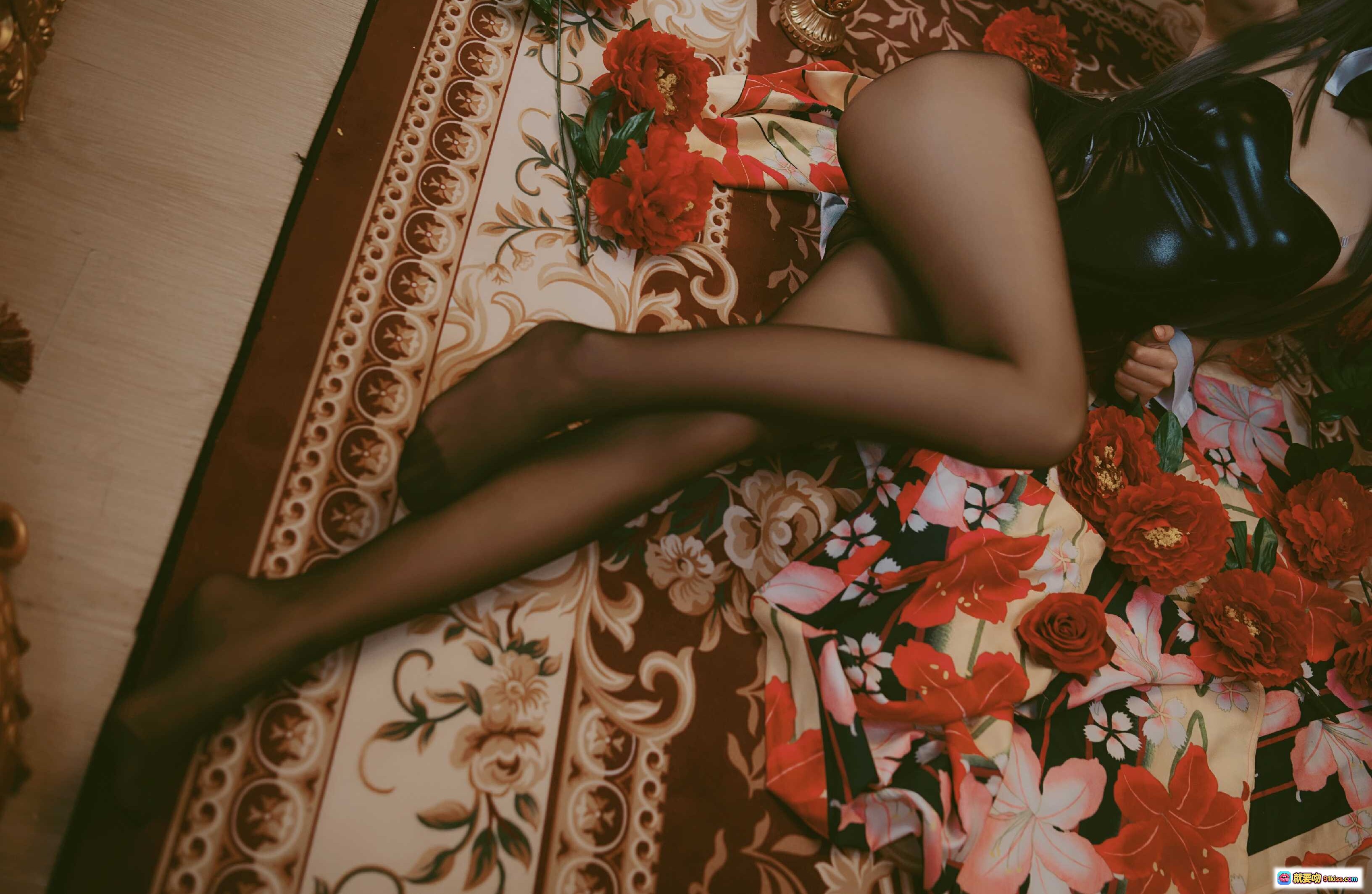 图片[9] - 樱岛麻衣兔女郎写真 | 黑丝美腿 | 和风花裙 | 五更百鬼NO.020 | 38P高清图集 - 就要吻