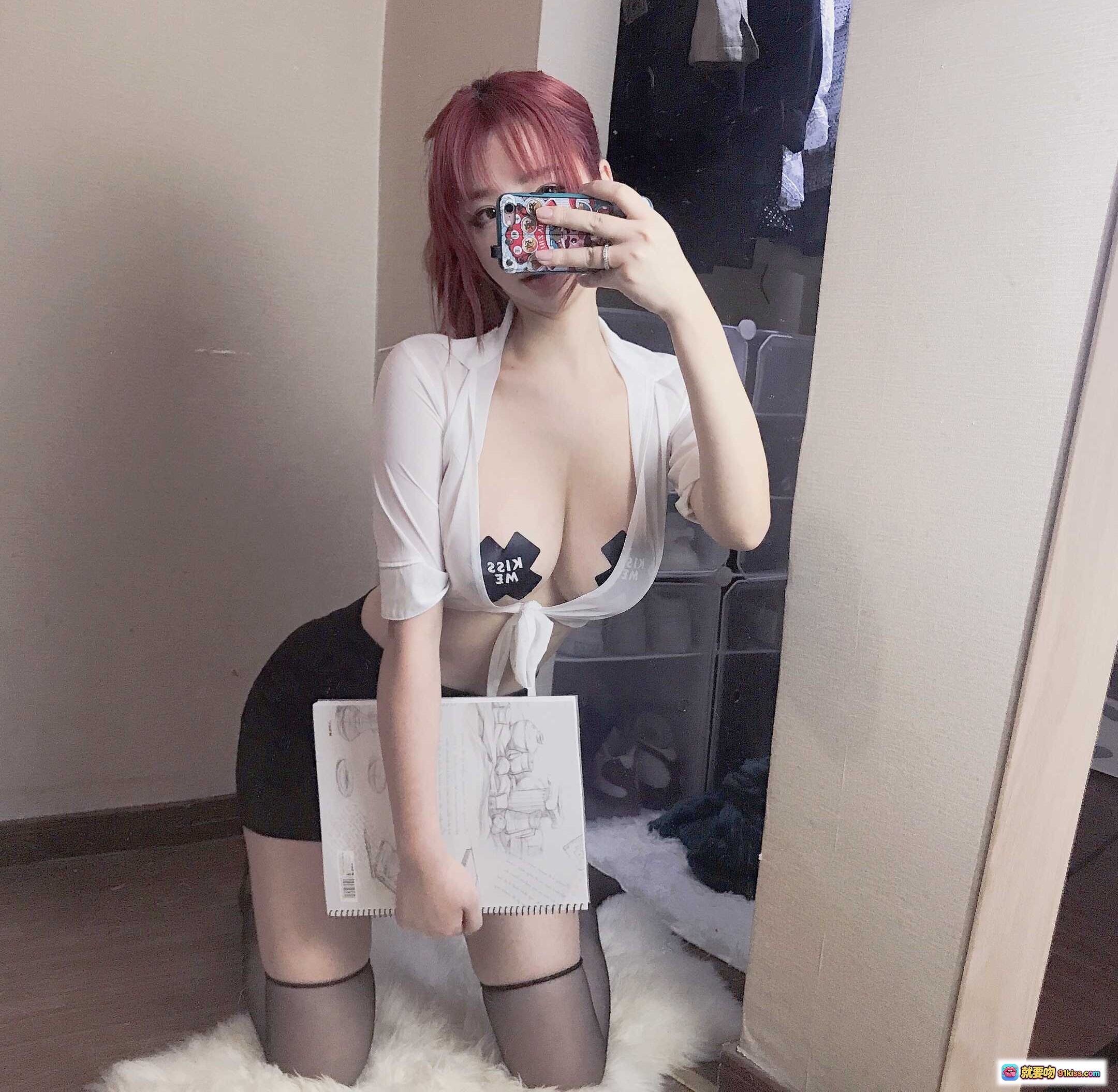 图片[2] - 叉子宝宝NO.005自拍系列01｜黑蕾丝猫耳女仆装+绑带内衣+长手套+吊袜带美腿写真45P - 就要吻