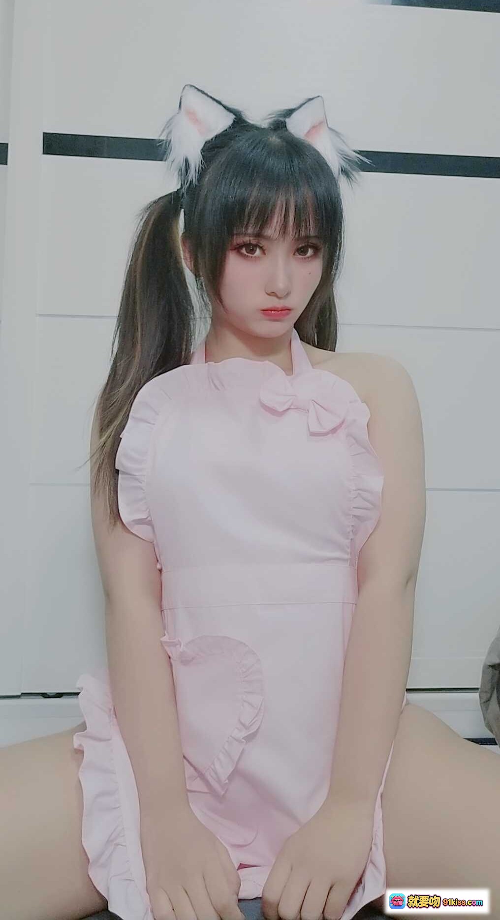 图片[3] - 洛璃 LoLiSAMA NO.004 猫耳发箍粉色围裙性感写真 95P高清图集 - 就要吻