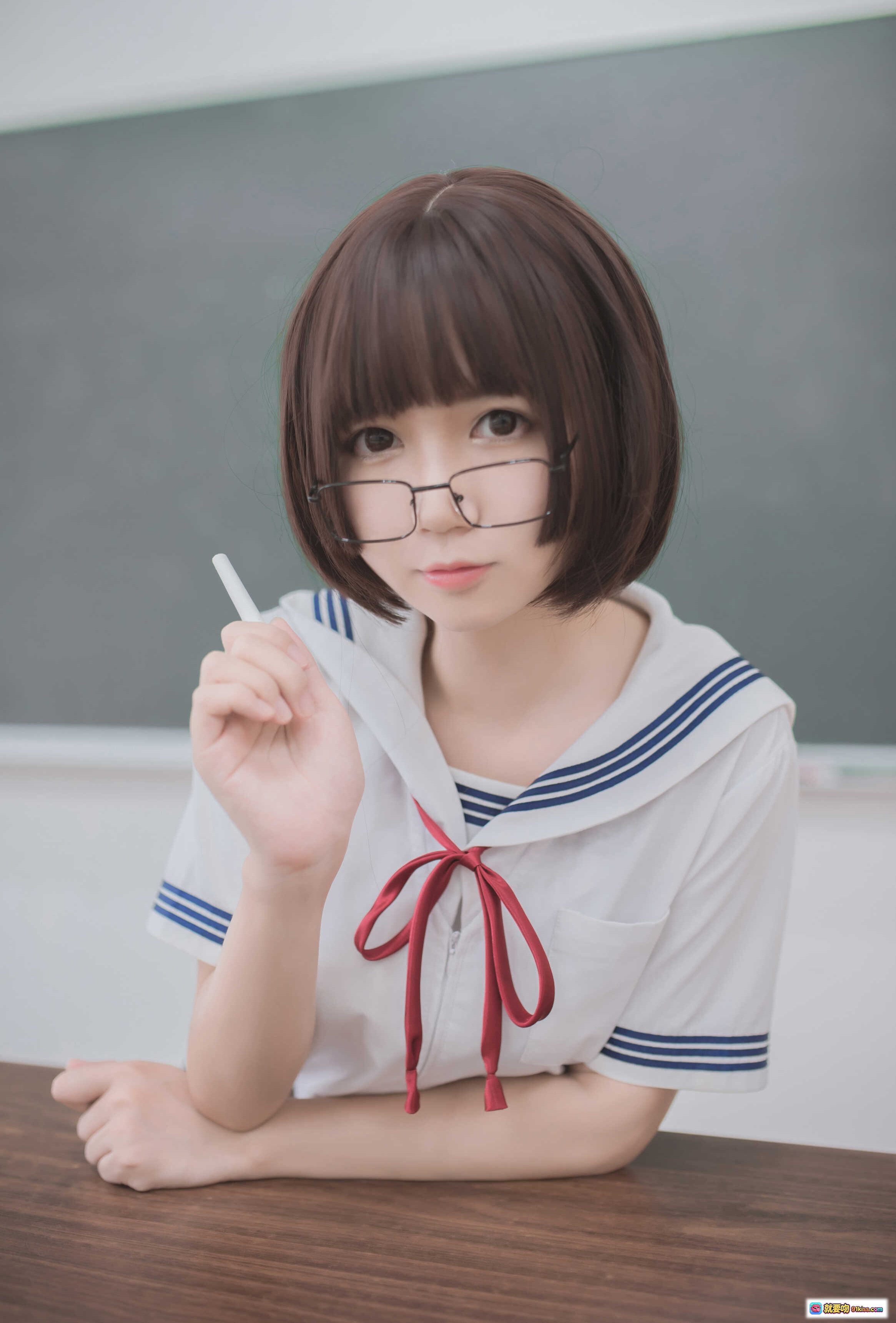 图片[7] - 白金saki黑丝水手服教室写真 美腿翘臀学生制服诱惑 50P高清图集 - 就要吻