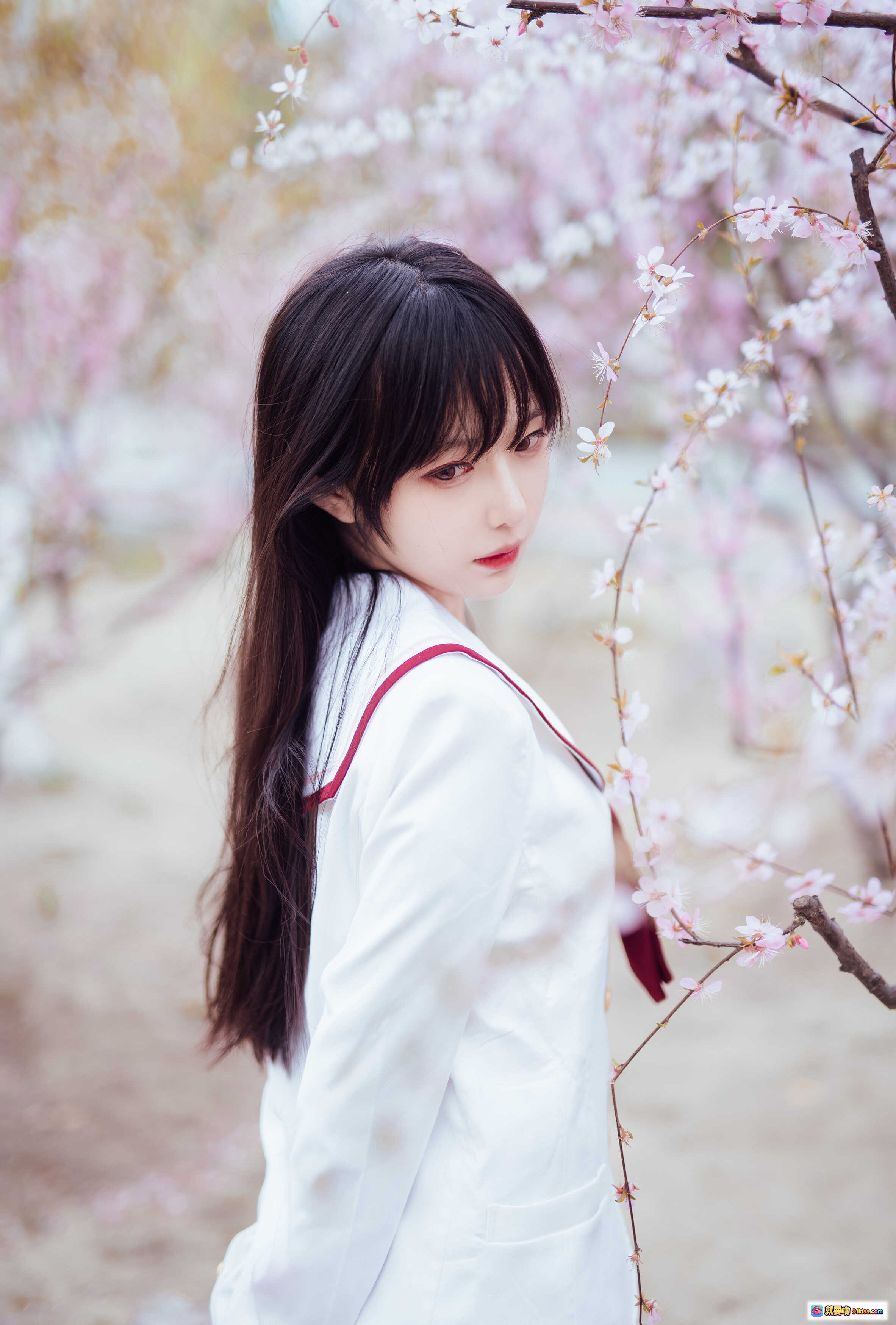 图片[6] - Shika小鹿鹿NO.041樱花写真 | 日系校服少女 | 粉樱树下跪坐 | 清新自然风 | 13P高清图集 - 就要吻