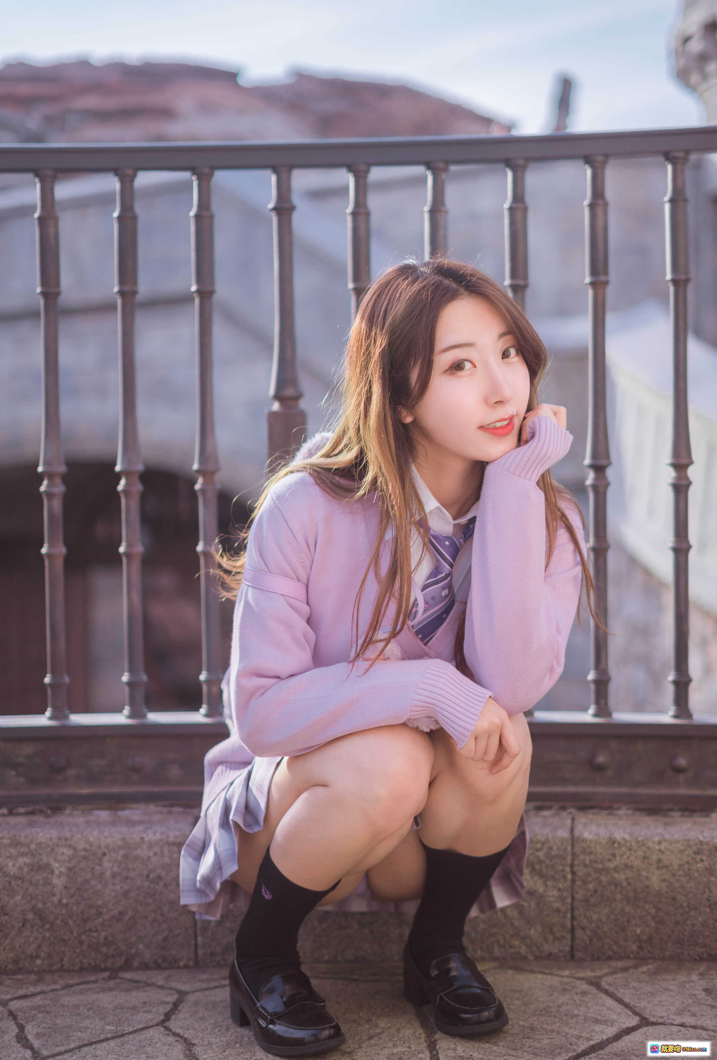 图片[4] - 黑川NO.036迪士尼写真集35P161MB 清新少女闭眼微笑 紫白校服阳光侧颜 甜美日系风格户外拍摄 - 就要吻