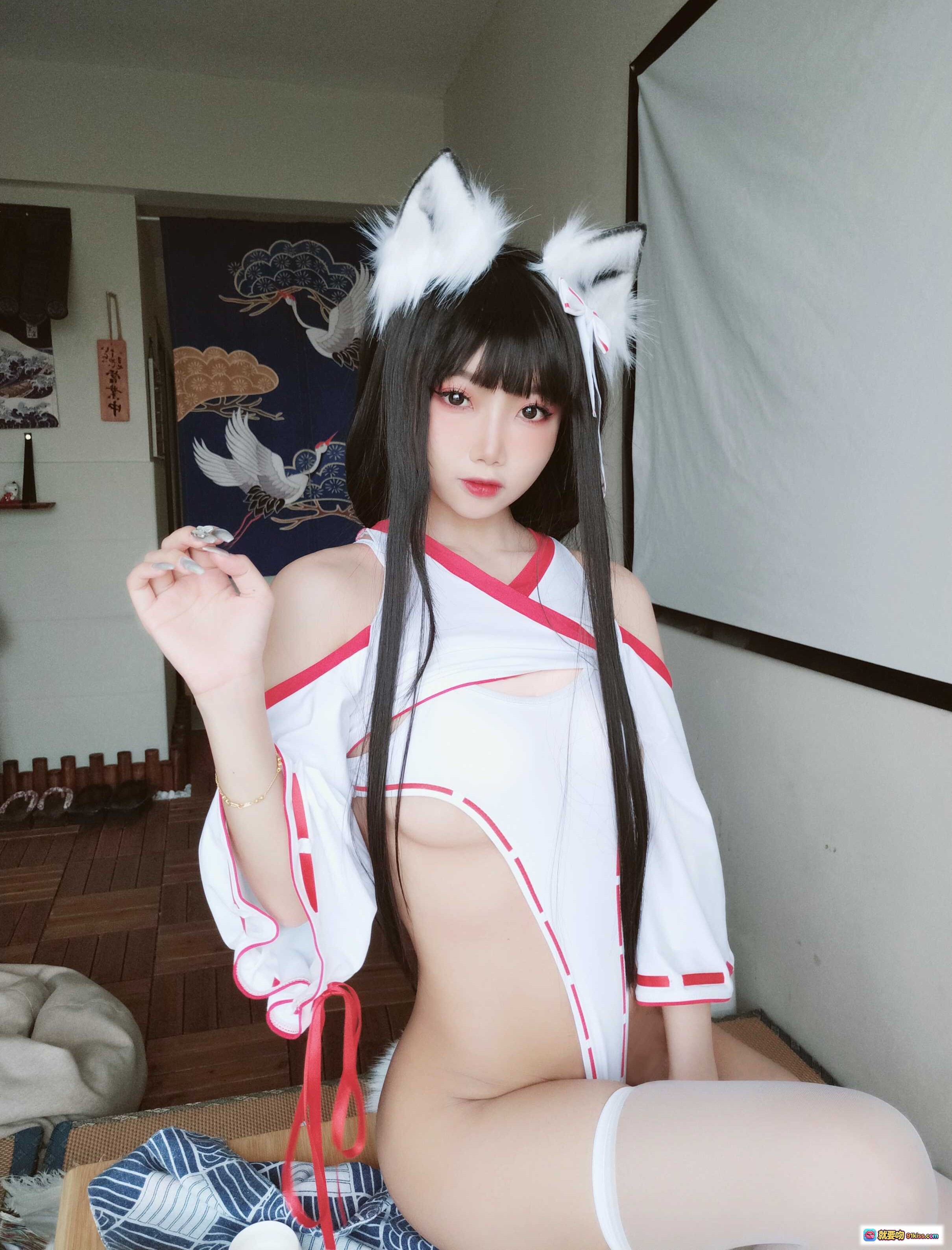 图片[7] - 鬼畜瑶NO.039狐耳女巫cos写真｜白丝美腿+和风卧室+樱花装饰+日式挂画+31P高清图集 - 就要吻