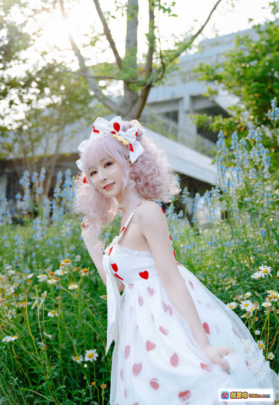 图片[4] - 叉子宝宝NO.009夏日写真｜粉色气球少女心穿搭｜江边桥梁背景｜甜美洛丽塔风｜12P高清图集 - 就要吻