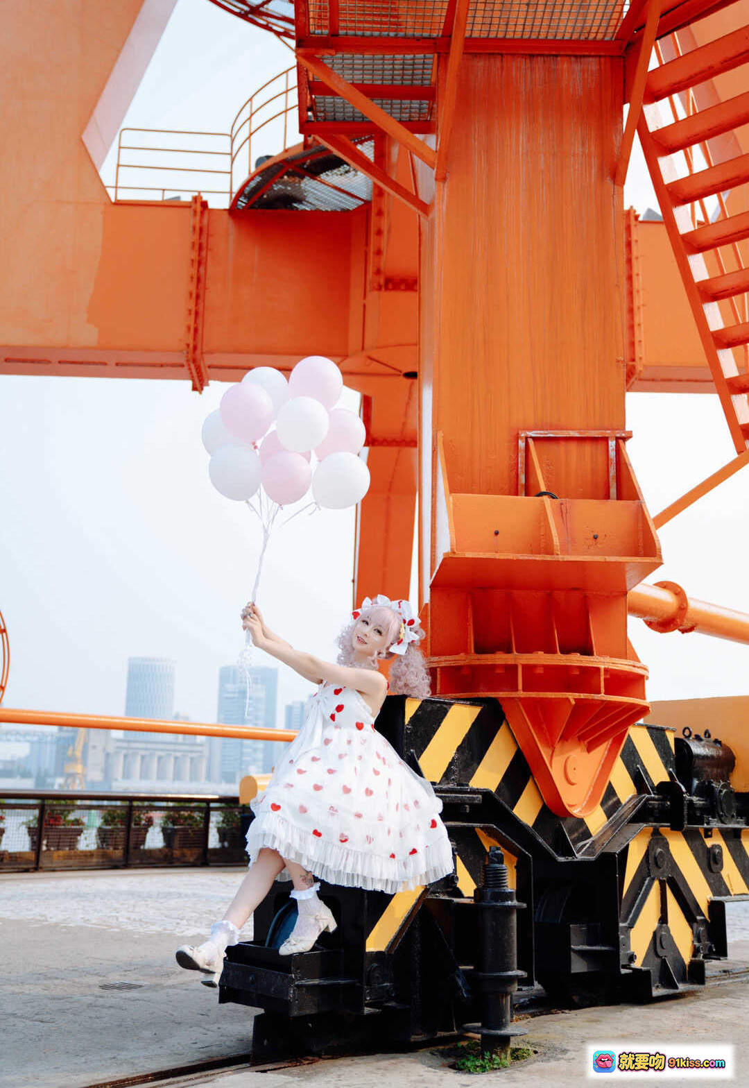 图片[3] - 叉子宝宝NO.009夏日写真｜粉色气球少女心穿搭｜江边桥梁背景｜甜美洛丽塔风｜12P高清图集 - 就要吻