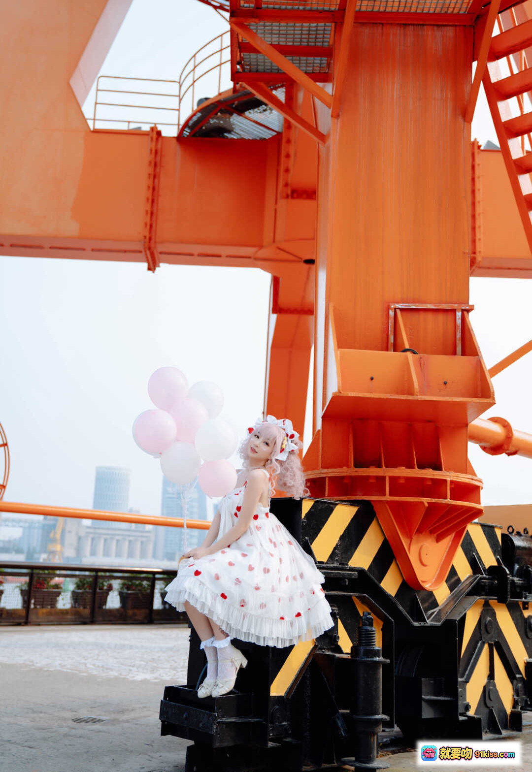 图片[7] - 叉子宝宝NO.009夏日写真｜粉色气球少女心穿搭｜江边桥梁背景｜甜美洛丽塔风｜12P高清图集 - 就要吻