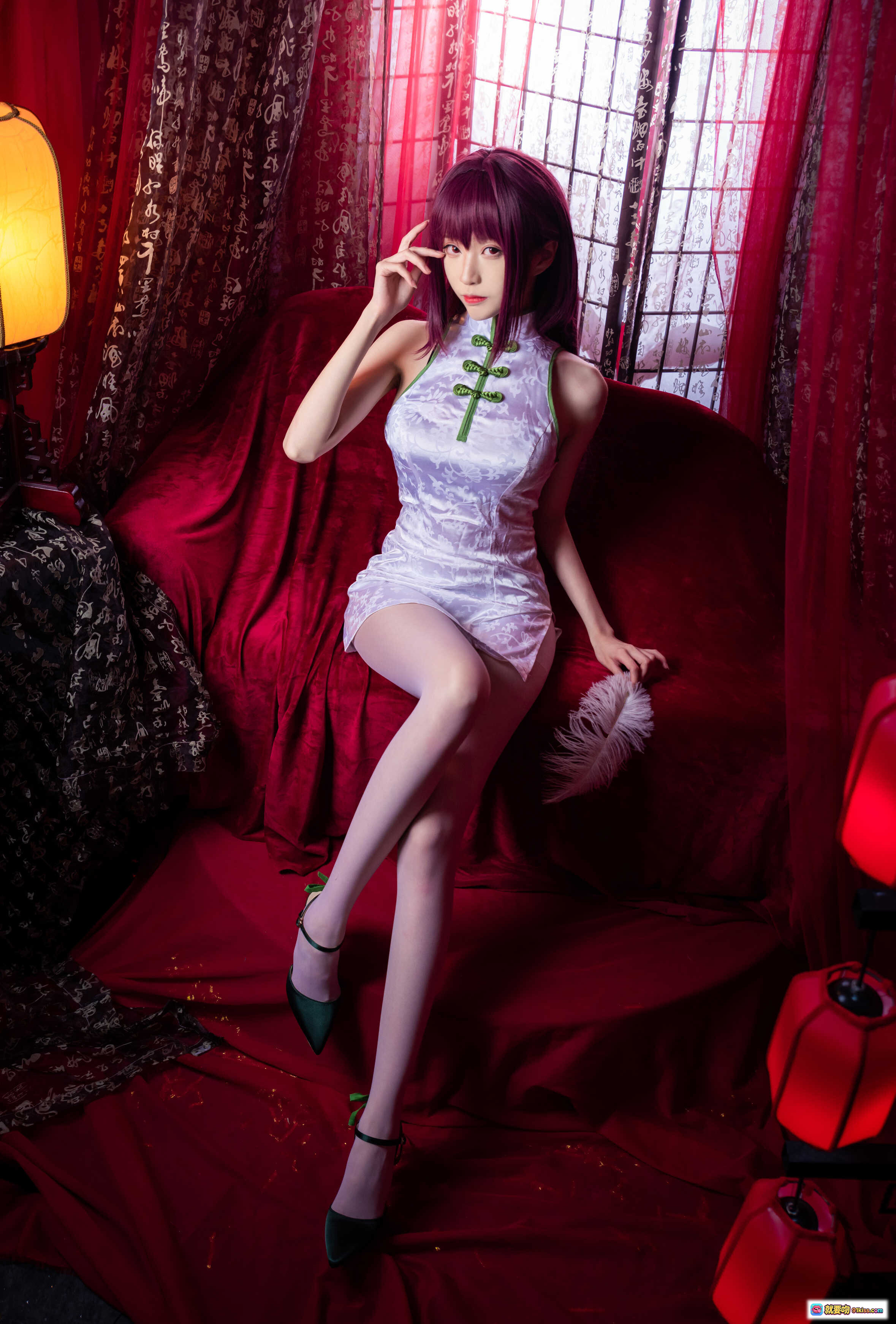 图片[6] - 青青子Js NO.007 Fate斯卡哈2紫色礼服cosplay写真 皇冠手套红酒杯优雅坐姿37P高清图集 - 就要吻