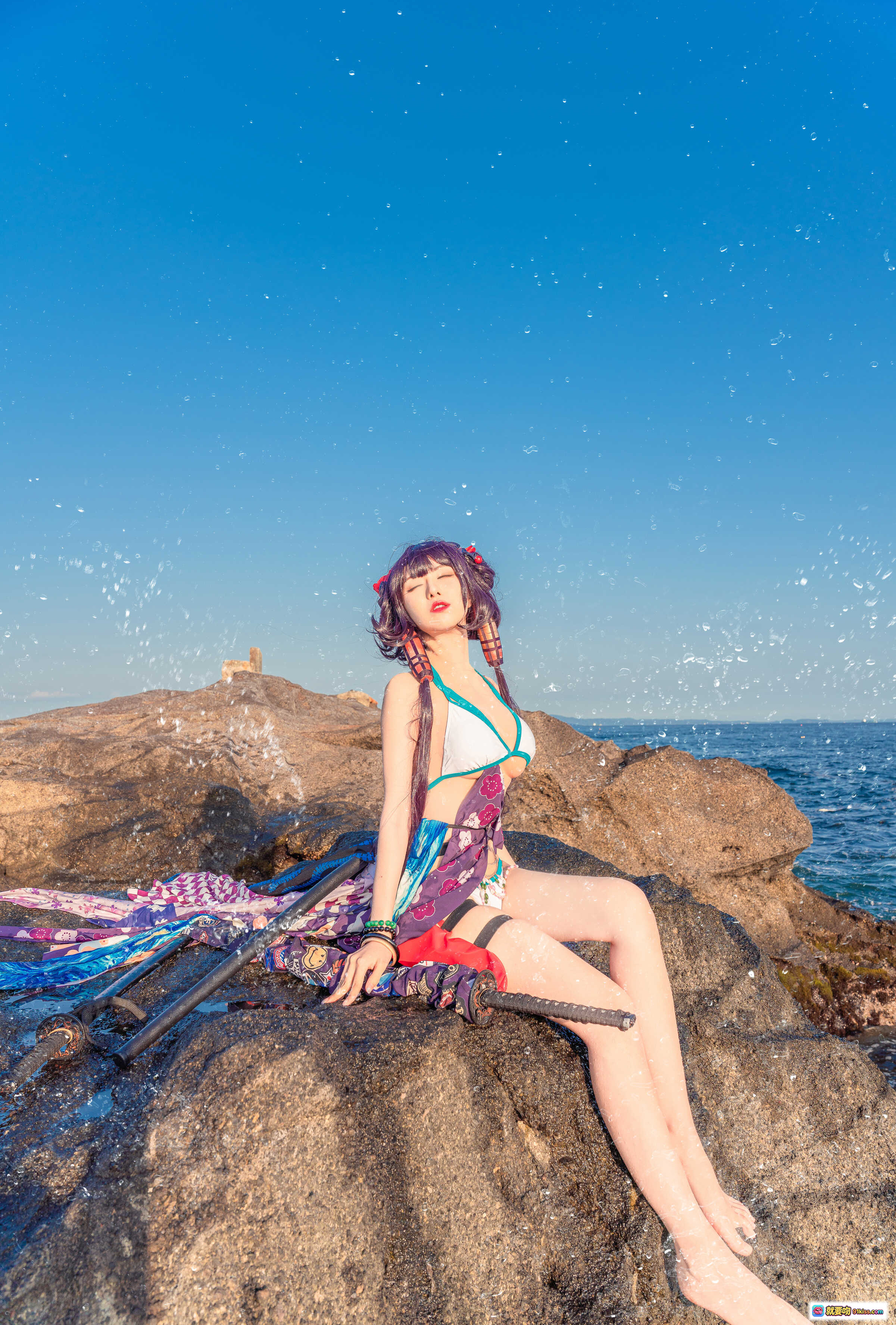 图片[2] - Shika小鹿鹿NO.076阿荣cosplay海边岩石写真 | 美女持剑泳装造型 | 日落海景氛围感大片 - 就要吻