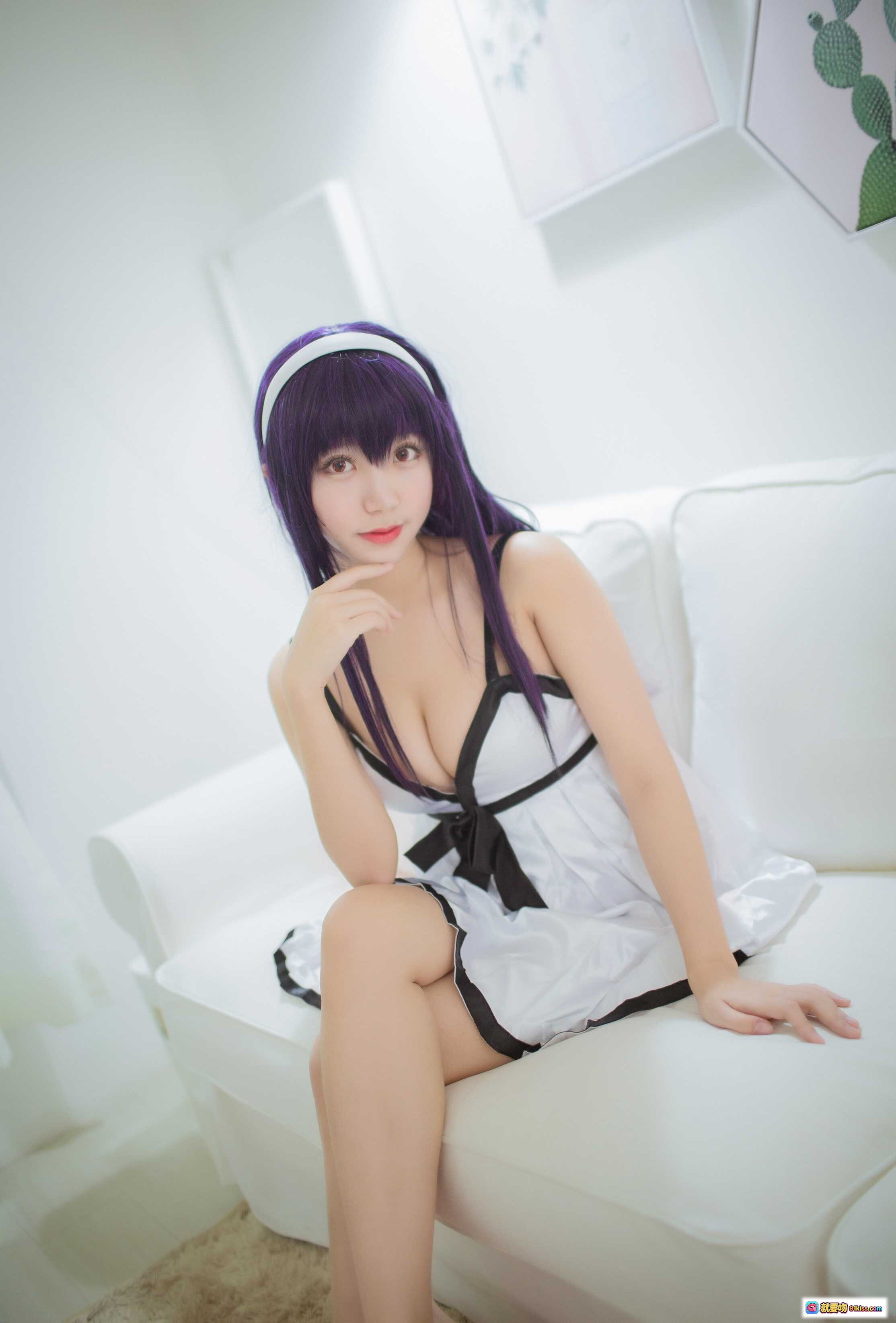图片[5] - 黑川NO.016霞之丘诗羽cos写真｜紫发白裙吊椅少女｜日系动漫角色扮演｜室内清新风摄影｜41P高清图集 - 就要吻