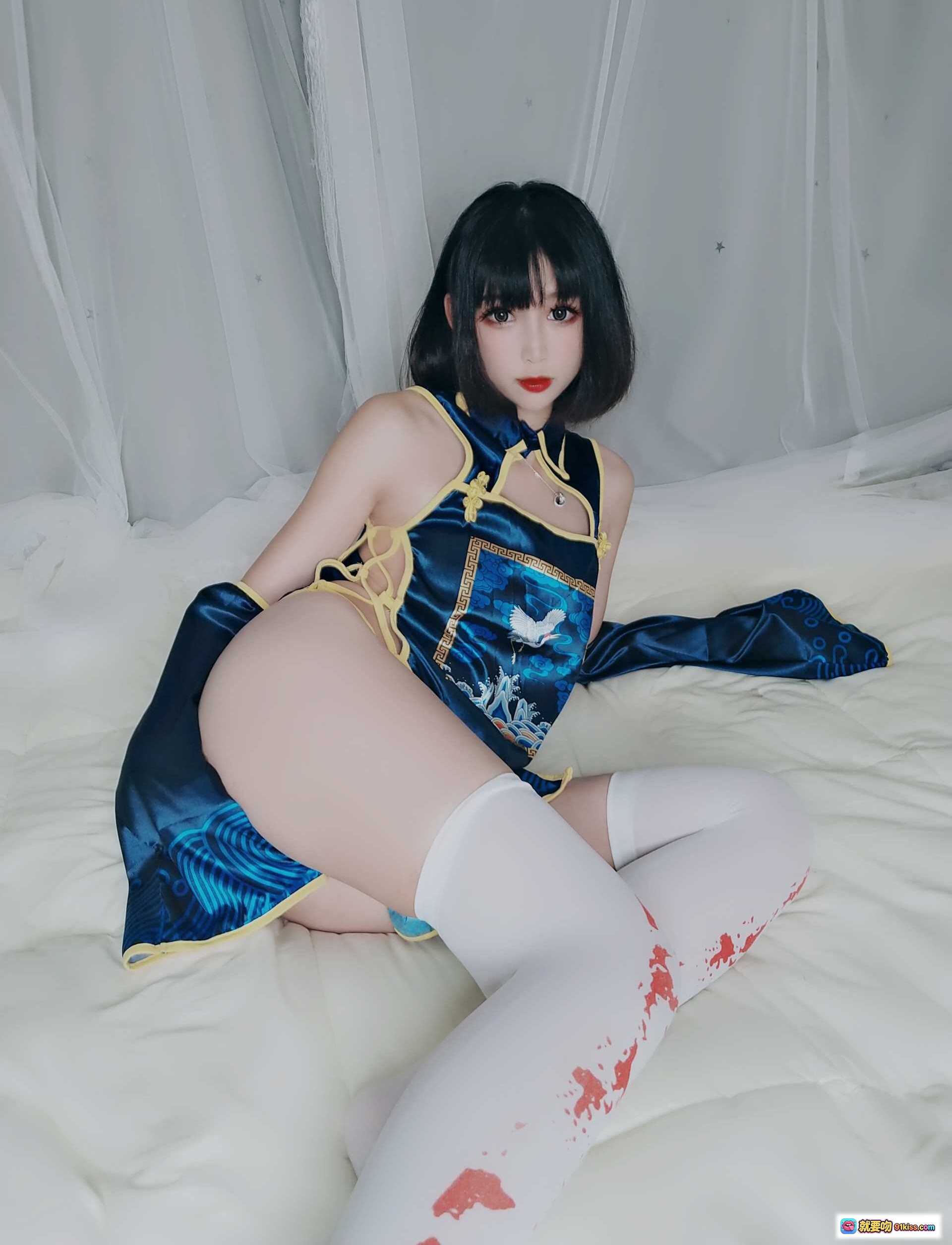 图片[5] - 小酥酱NO.014小僵尸Cosplay蓝旗袍兔耳装白丝袜写真34P高清图集 - 就要吻