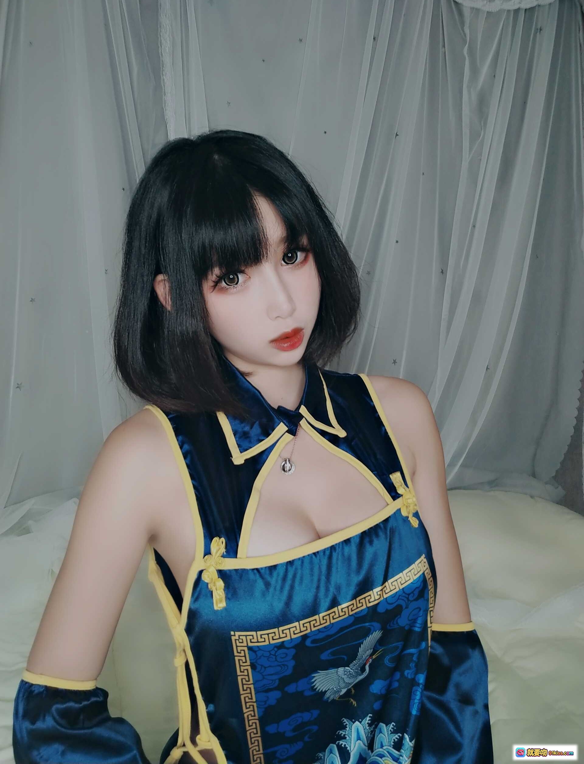 图片[6] - 小酥酱NO.014小僵尸Cosplay蓝旗袍兔耳装白丝袜写真34P高清图集 - 就要吻