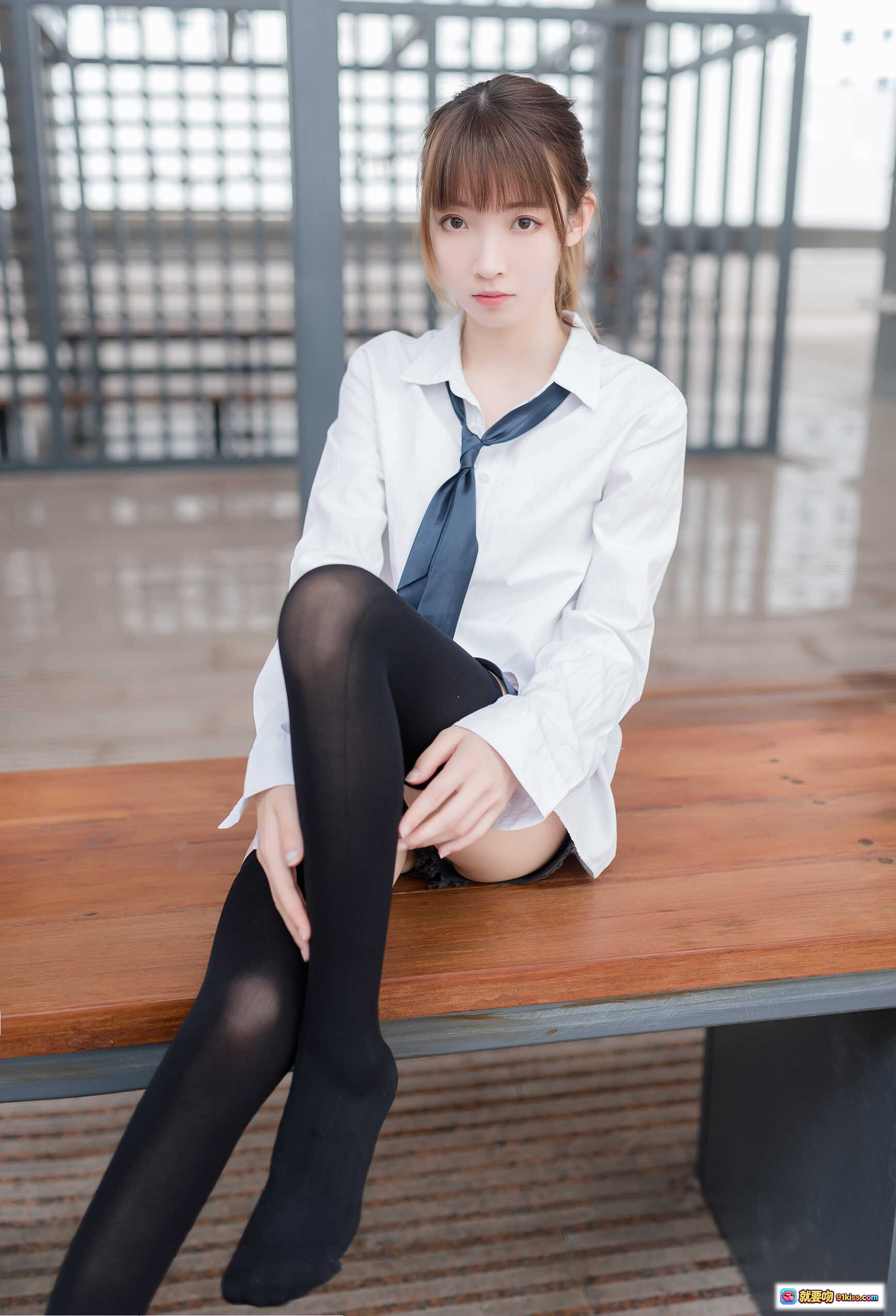 图片[5] - 祖木子NO.001短裤绝对领域黑丝美腿写真48P高清图集 - 就要吻